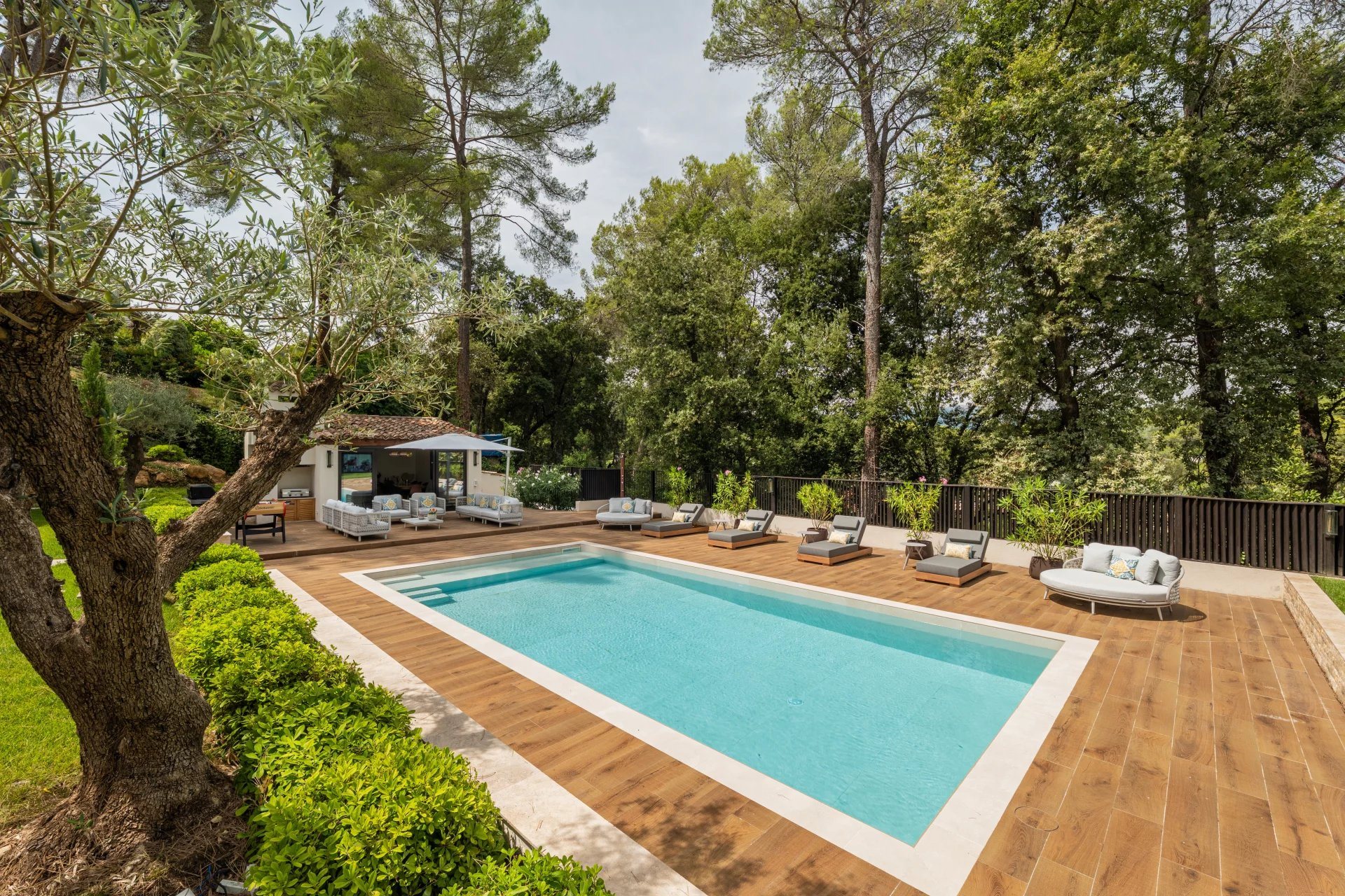 Maison à vendre, 365m², Mougins