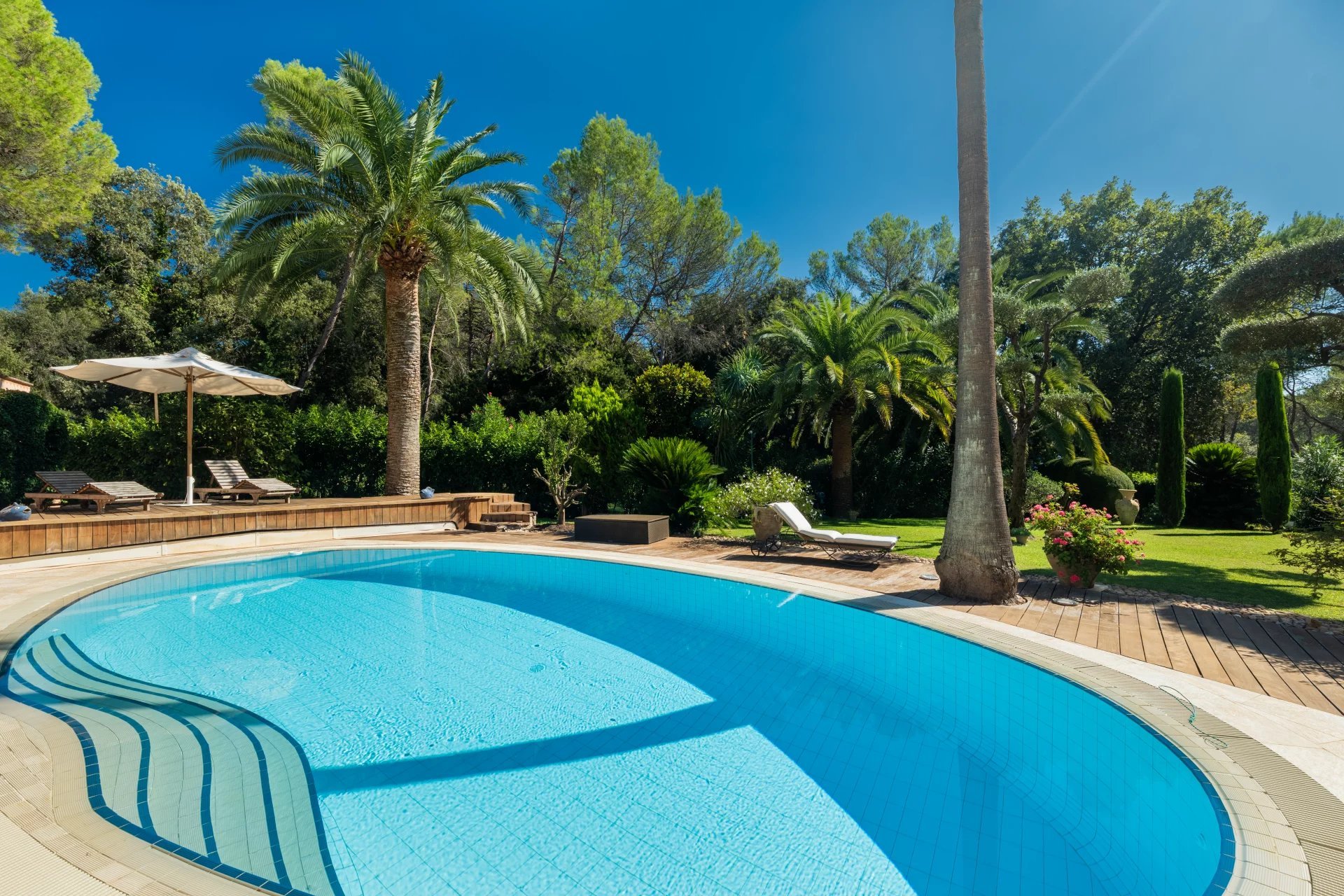 Maison à vendre, 397m², Mougins