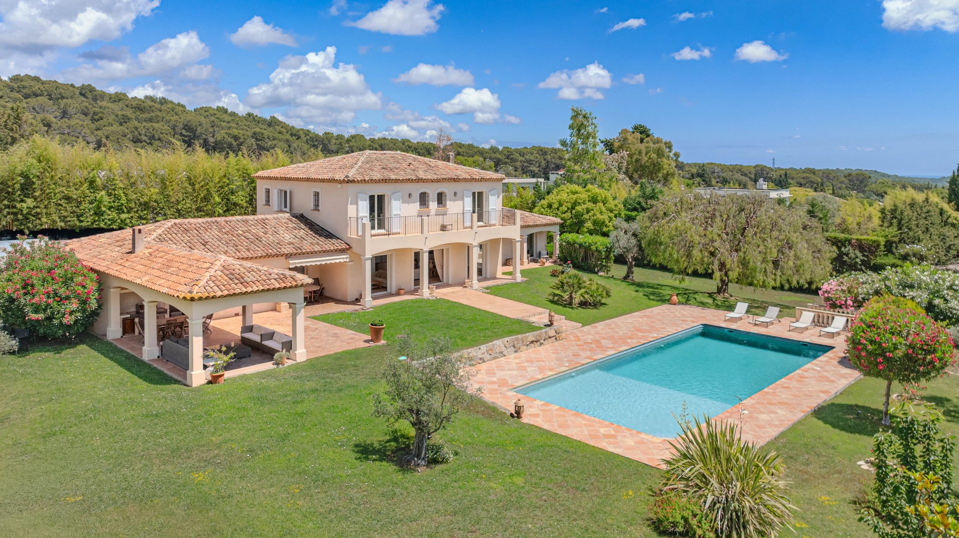 Maison à vendre, 312m², Mougins