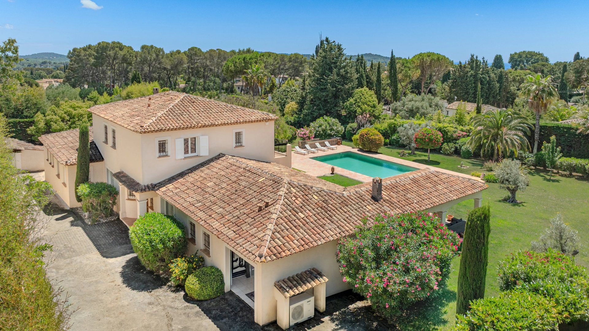 Maison à vendre, 312m², Mougins