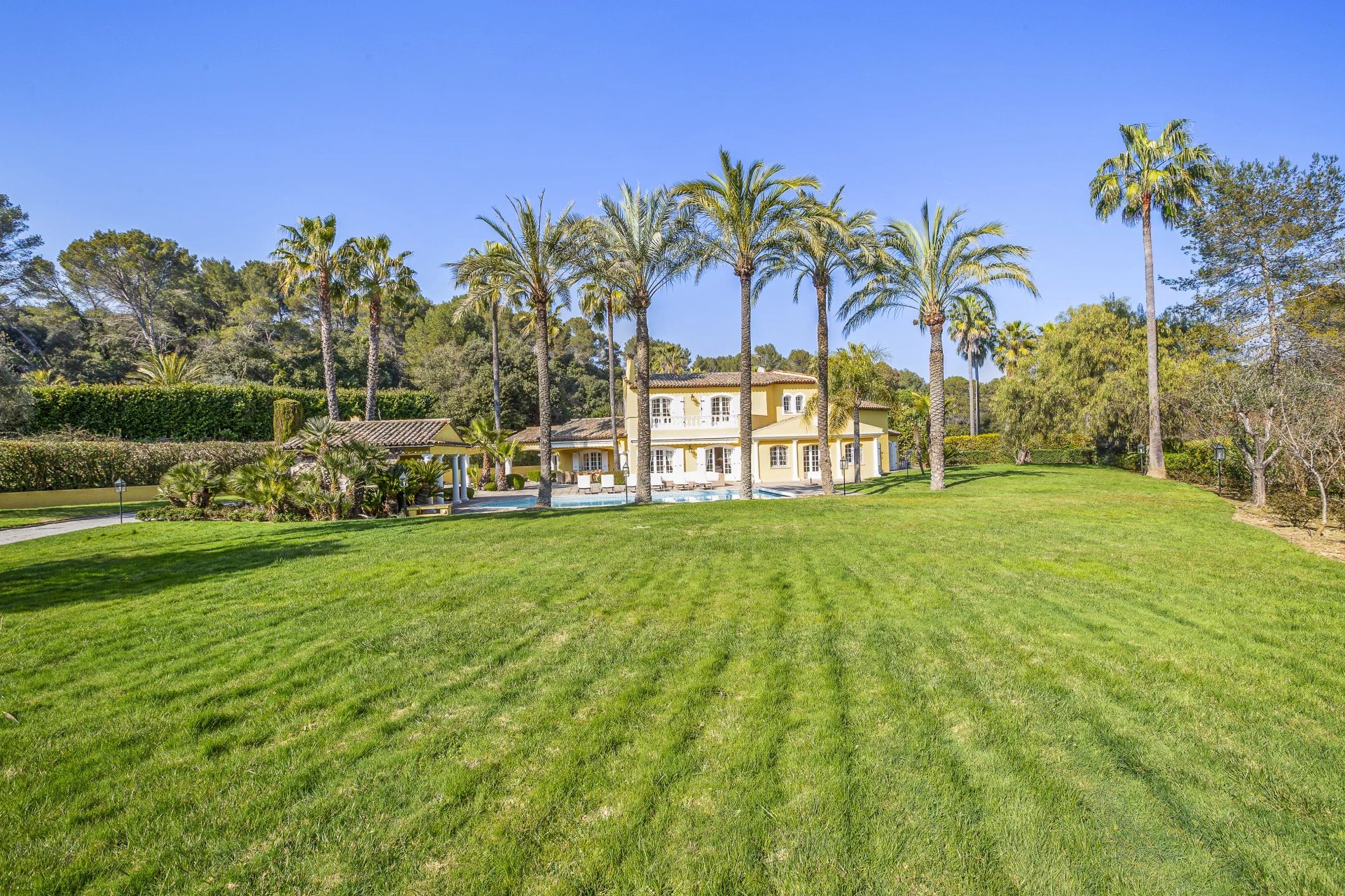 Maison à vendre, 270m², Mougins