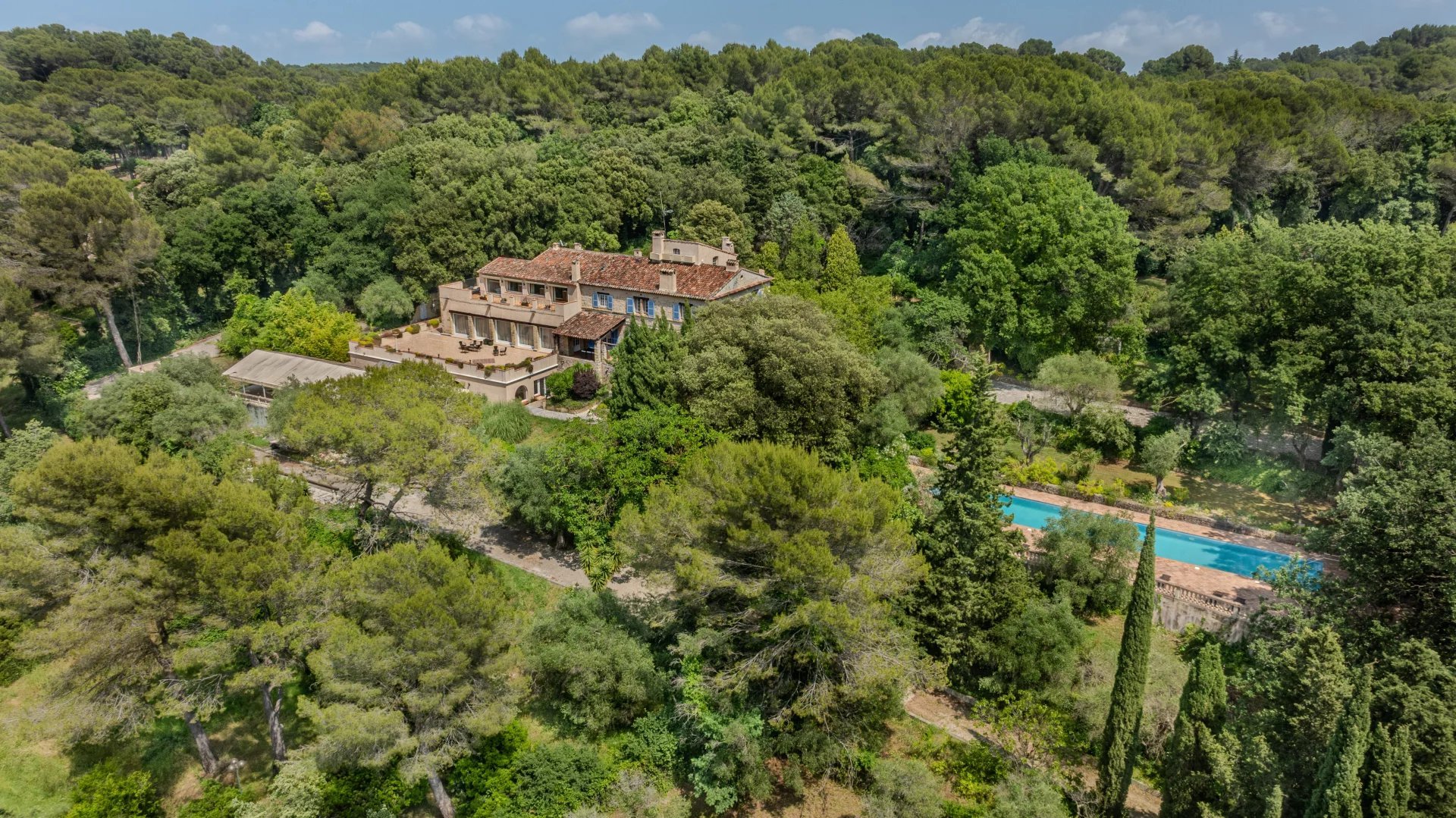 Maison à vendre, 1200m², Mougins