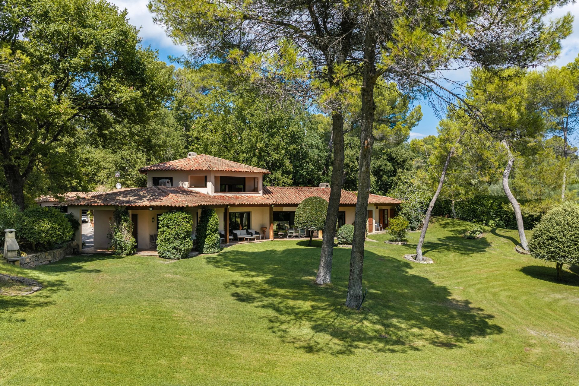 Maison à vendre, 300m², Mougins