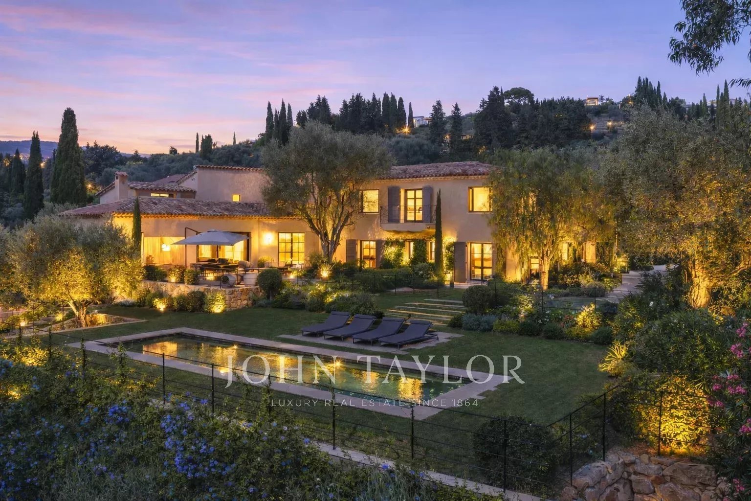 Maison à vendre, 405m², Grasse