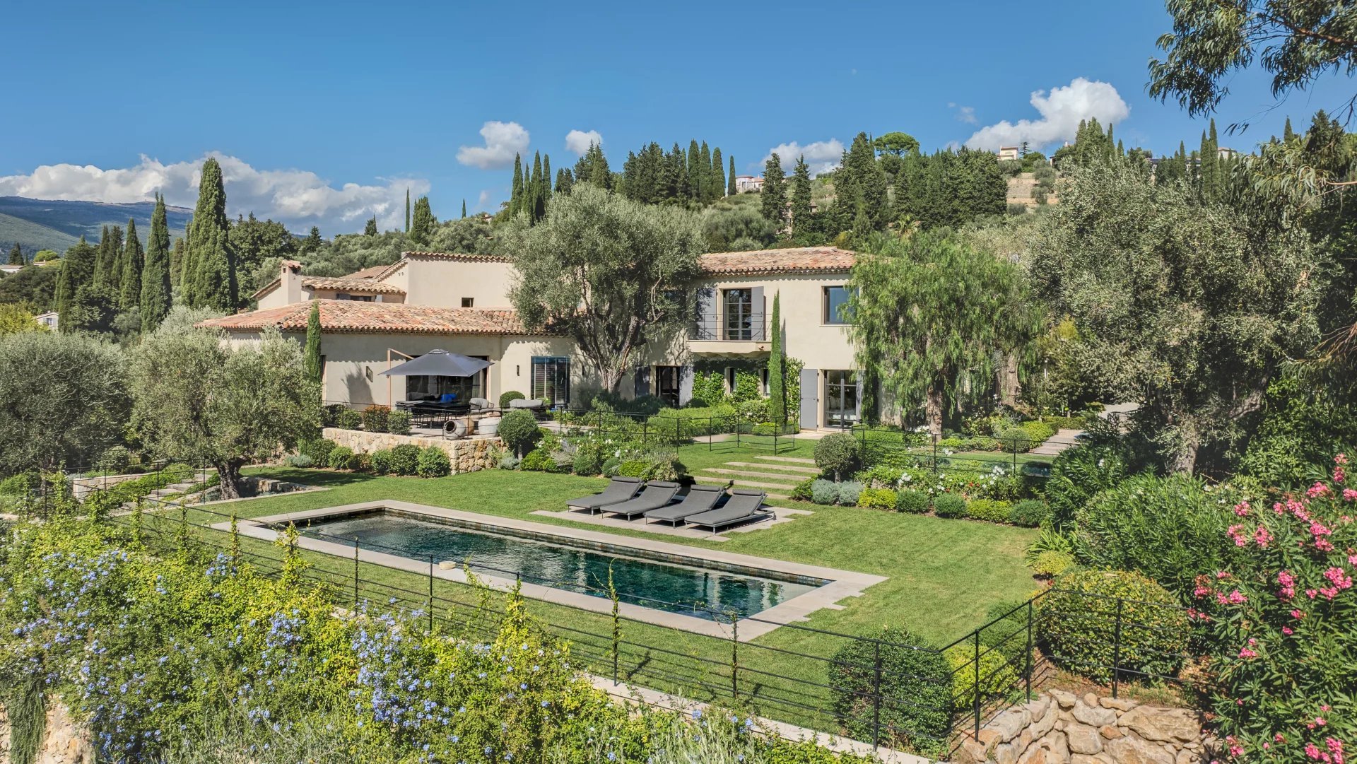 Maison à vendre, 405m², Grasse