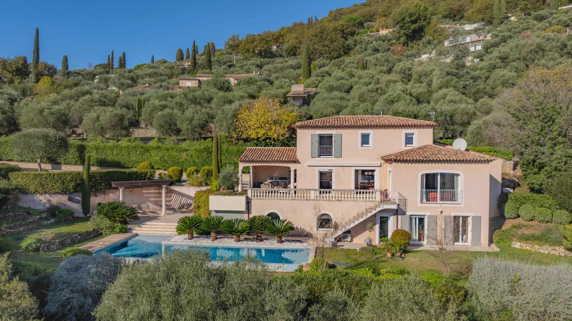 Maison à vendre, 232m², Cabris