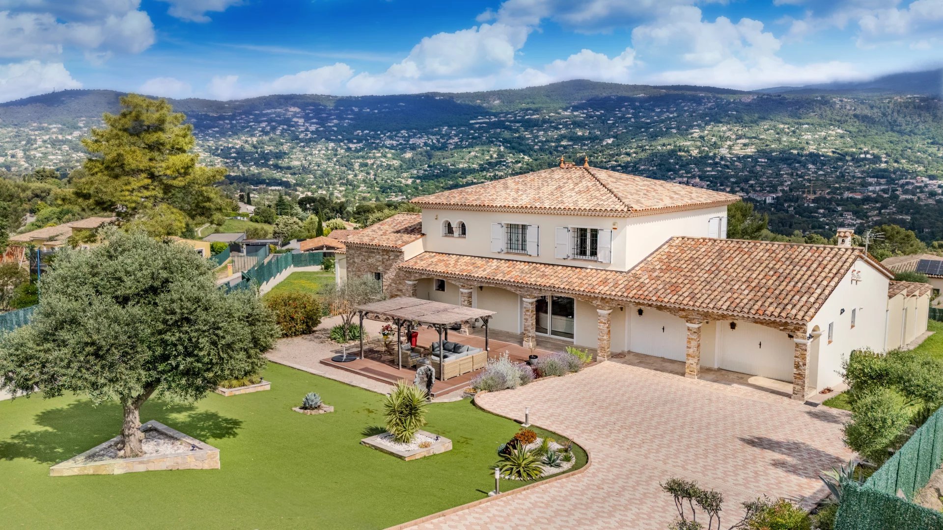 Maison à vendre, 251m², Peymeinade