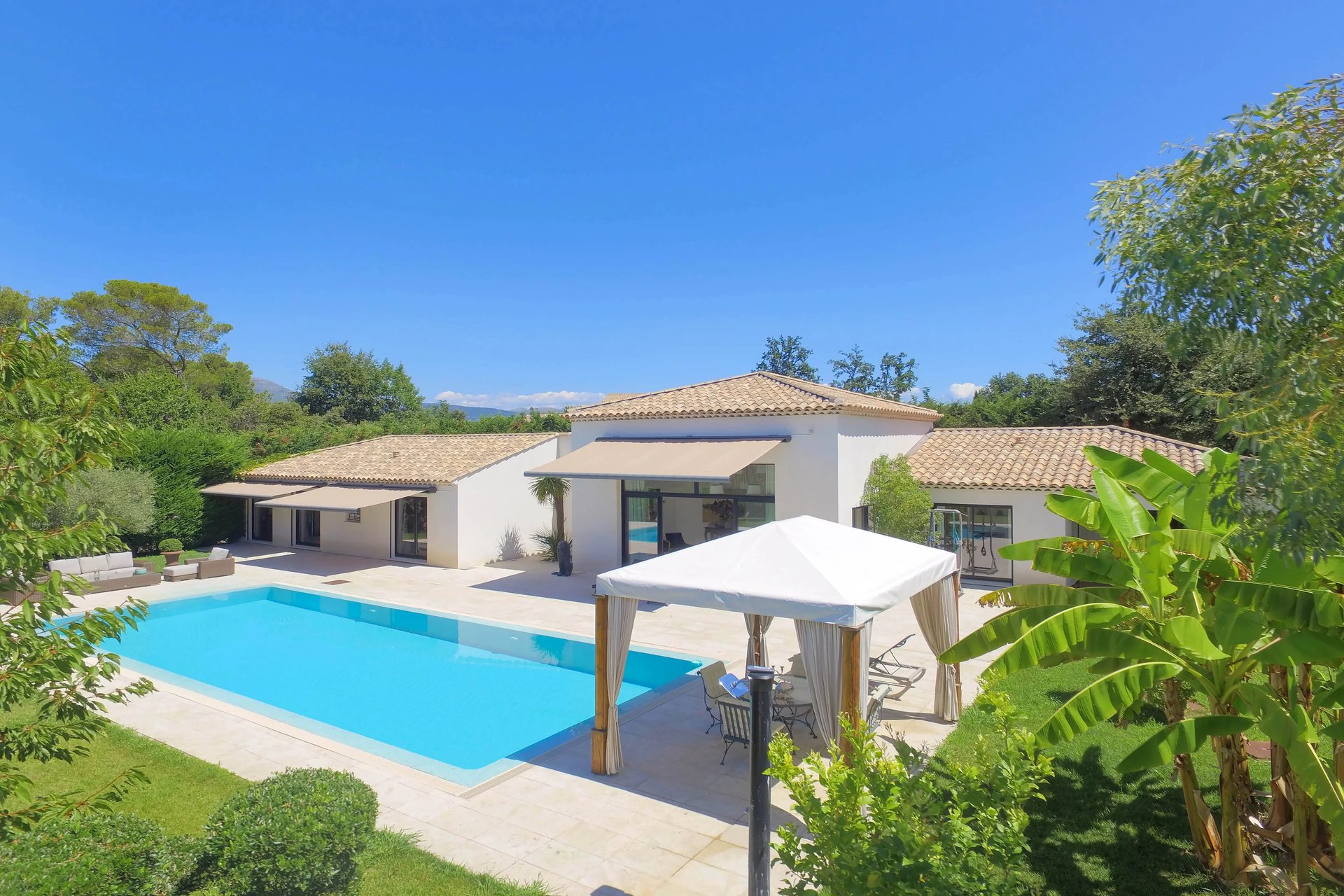 Maison à vendre, 224m², Roquefort-les-Pins