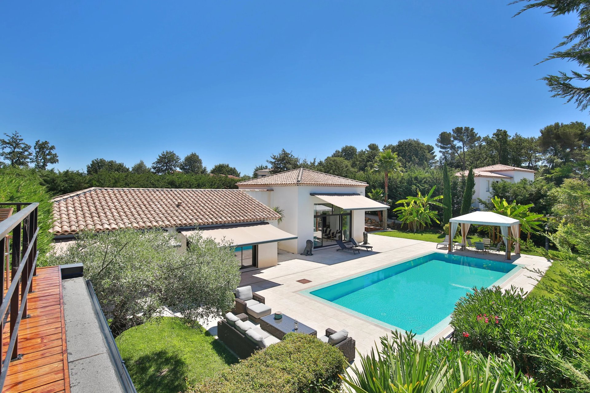 Maison à vendre, 224m², Roquefort-les-Pins
