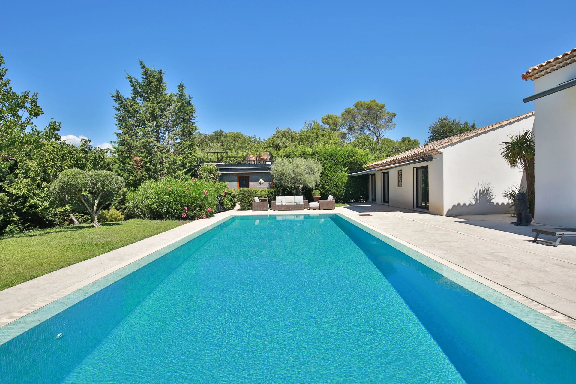 Maison à vendre, 224m², Roquefort-les-Pins