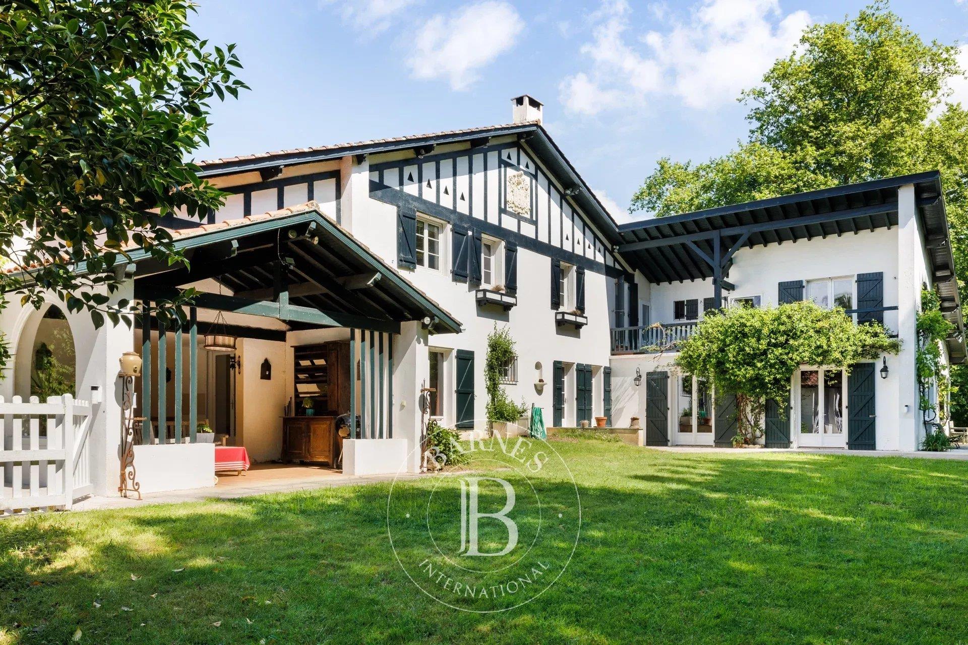 Maison à vendre, 460m², Bayonne