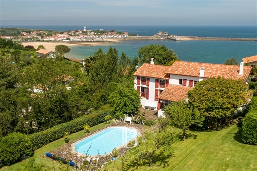 7 pièces 260 m² · à Ciboure · 260 m² · 3 570 000 €