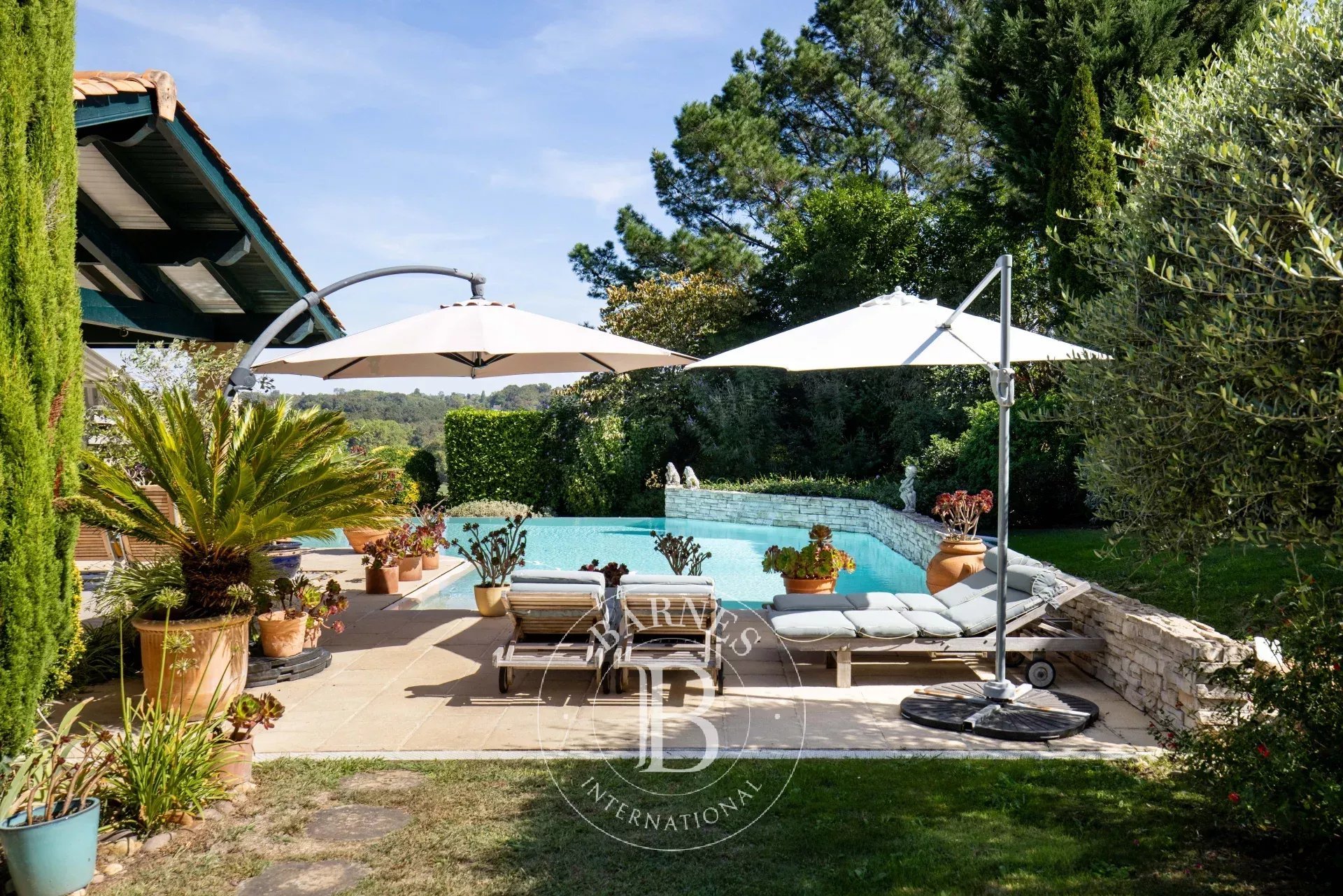 Maison à vendre, 250m², Bassussarry