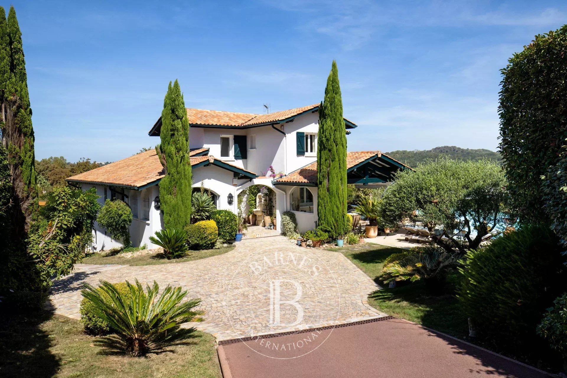 Maison à vendre, 250m², Bassussarry