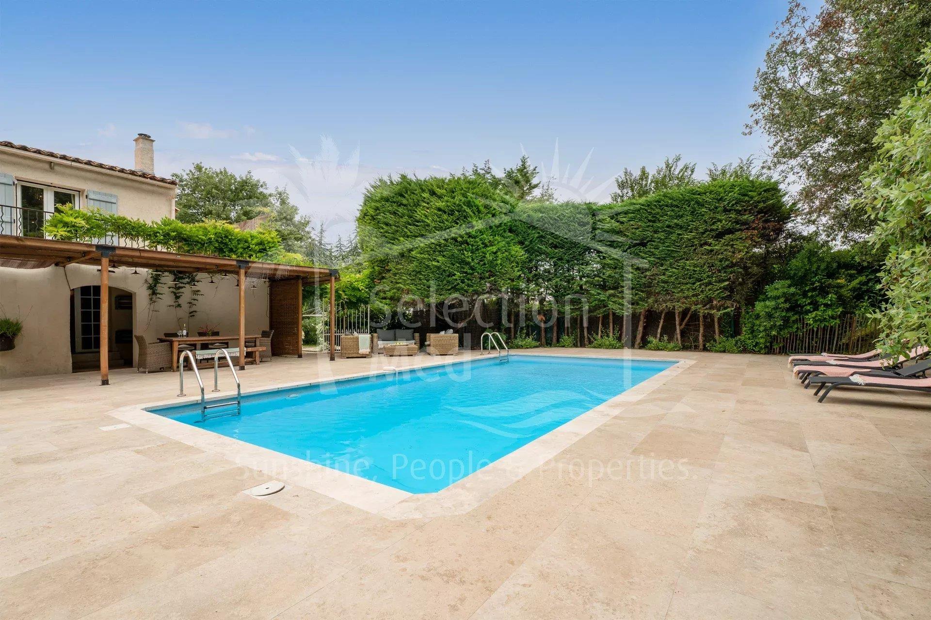 Maison à vendre, 239m², Valbonne