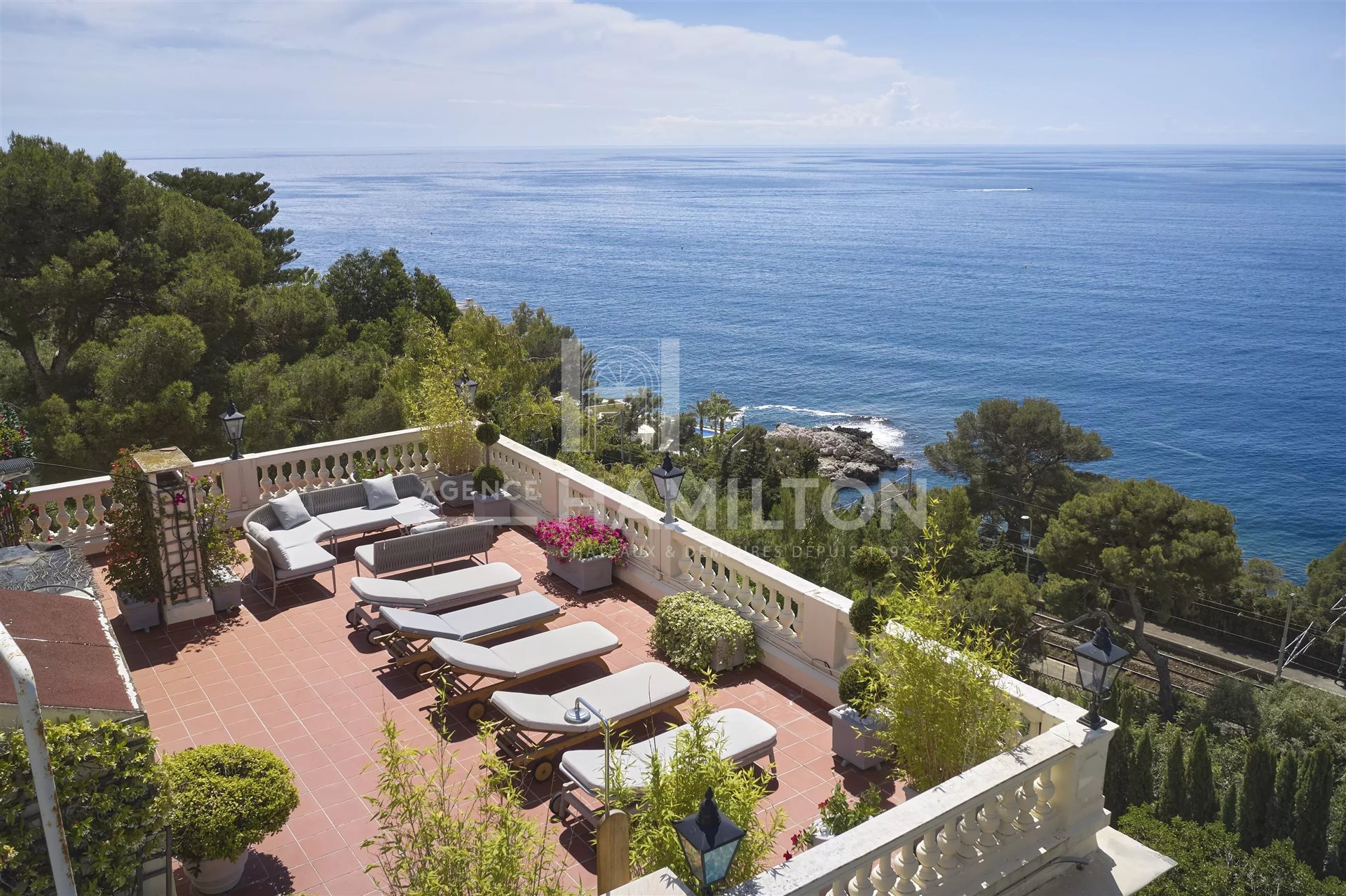 Maison à vendre, 350m², Cap-d'Ail