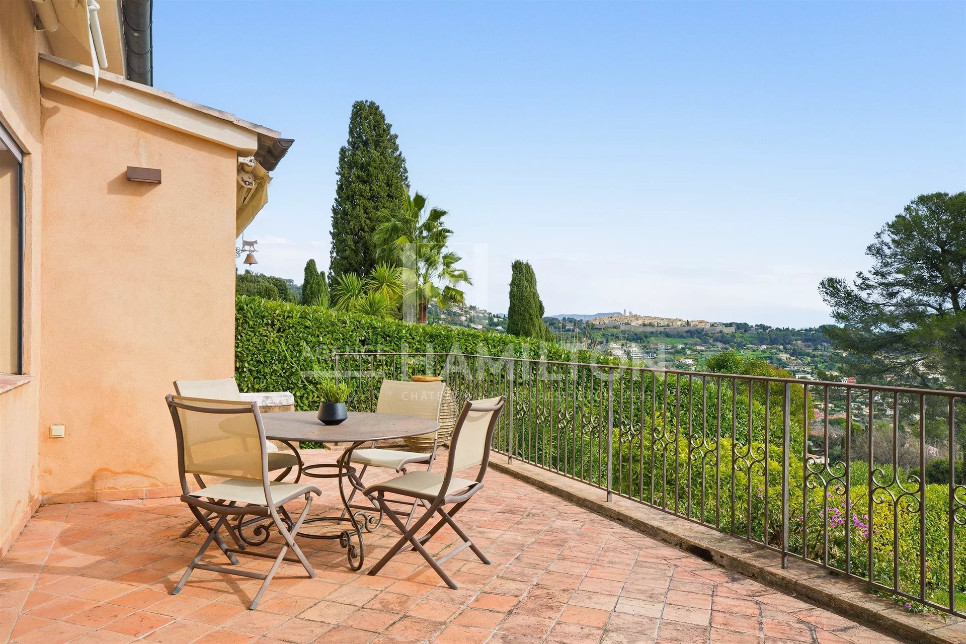 Maison à vendre, 200m², La Colle-sur-Loup