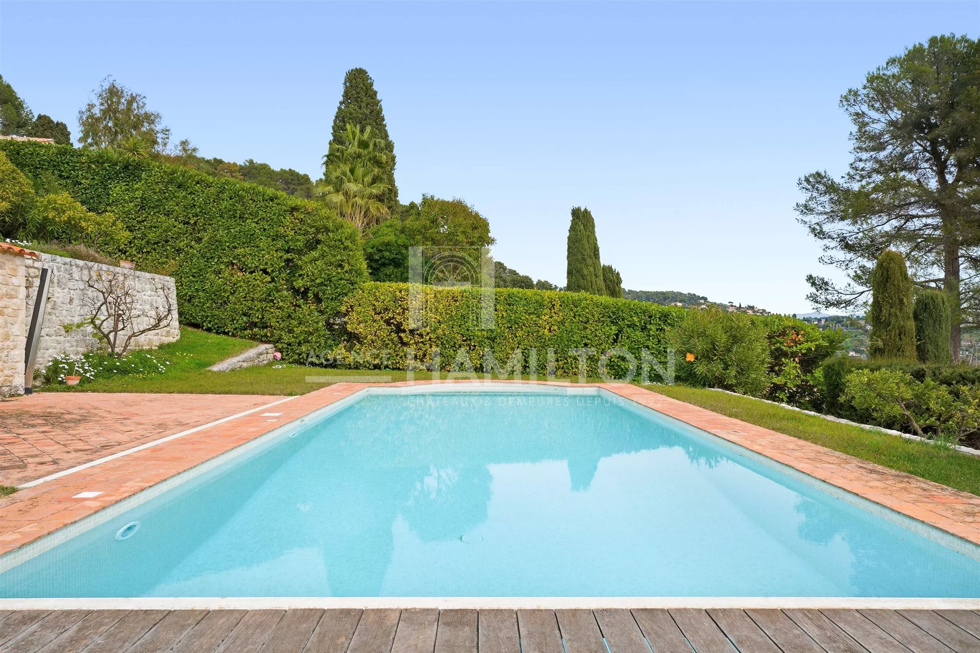 Maison à vendre, 200m², La Colle-sur-Loup