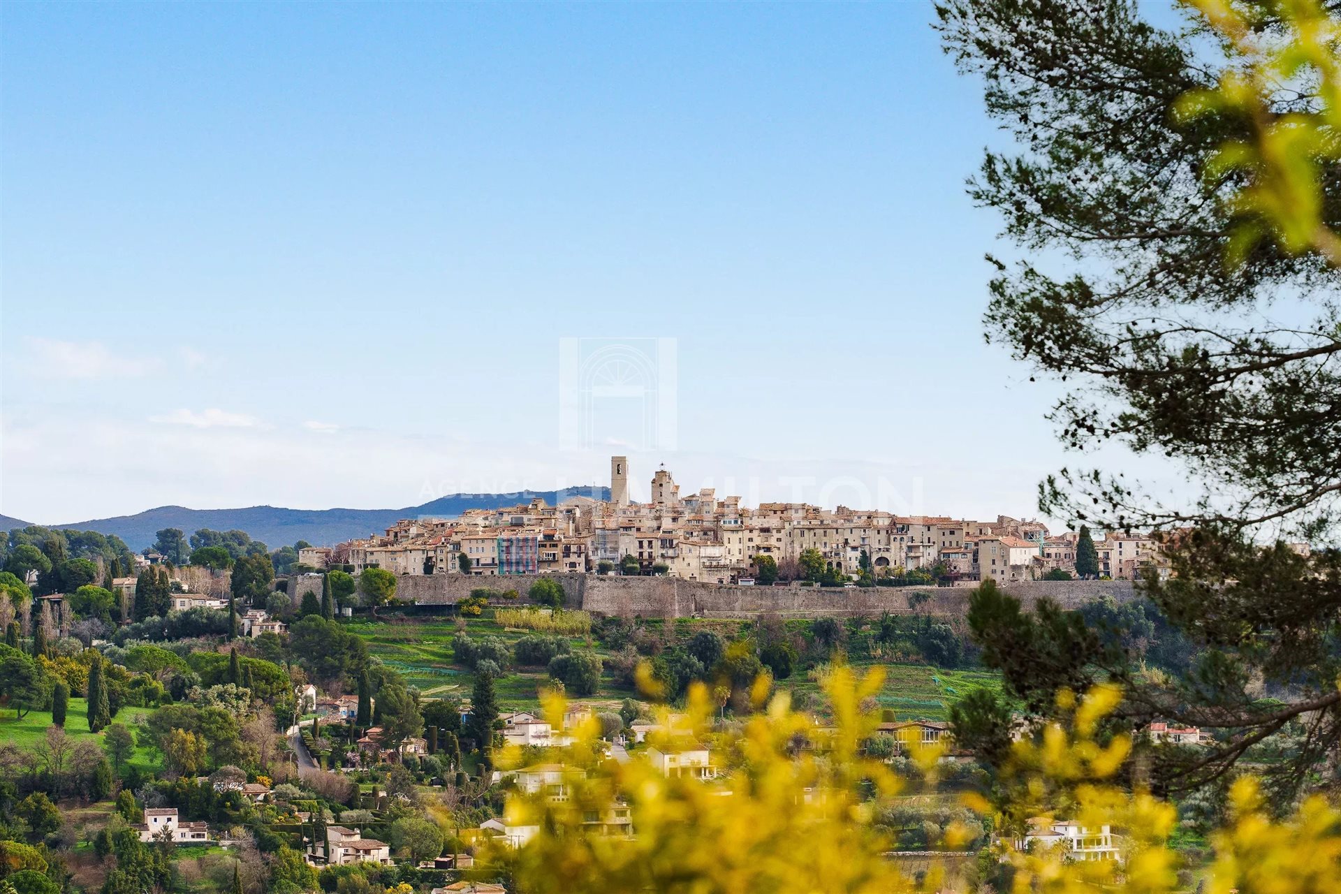 Maison à vendre, 200m², La Colle-sur-Loup