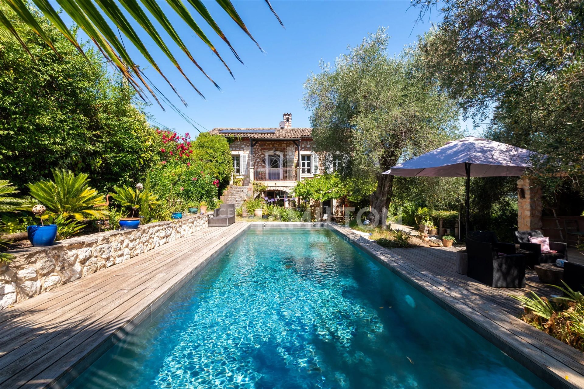 Maison à vendre, 152m², Roquefort-les-Pins