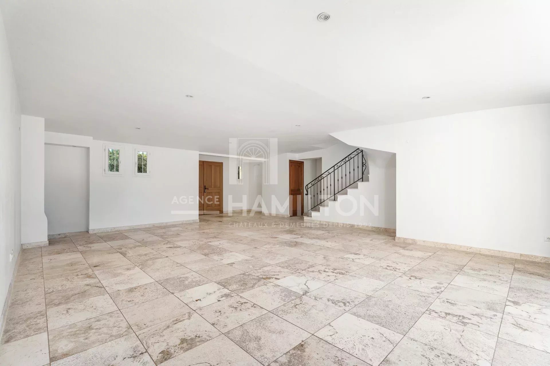Maison à vendre, 205m², Grasse