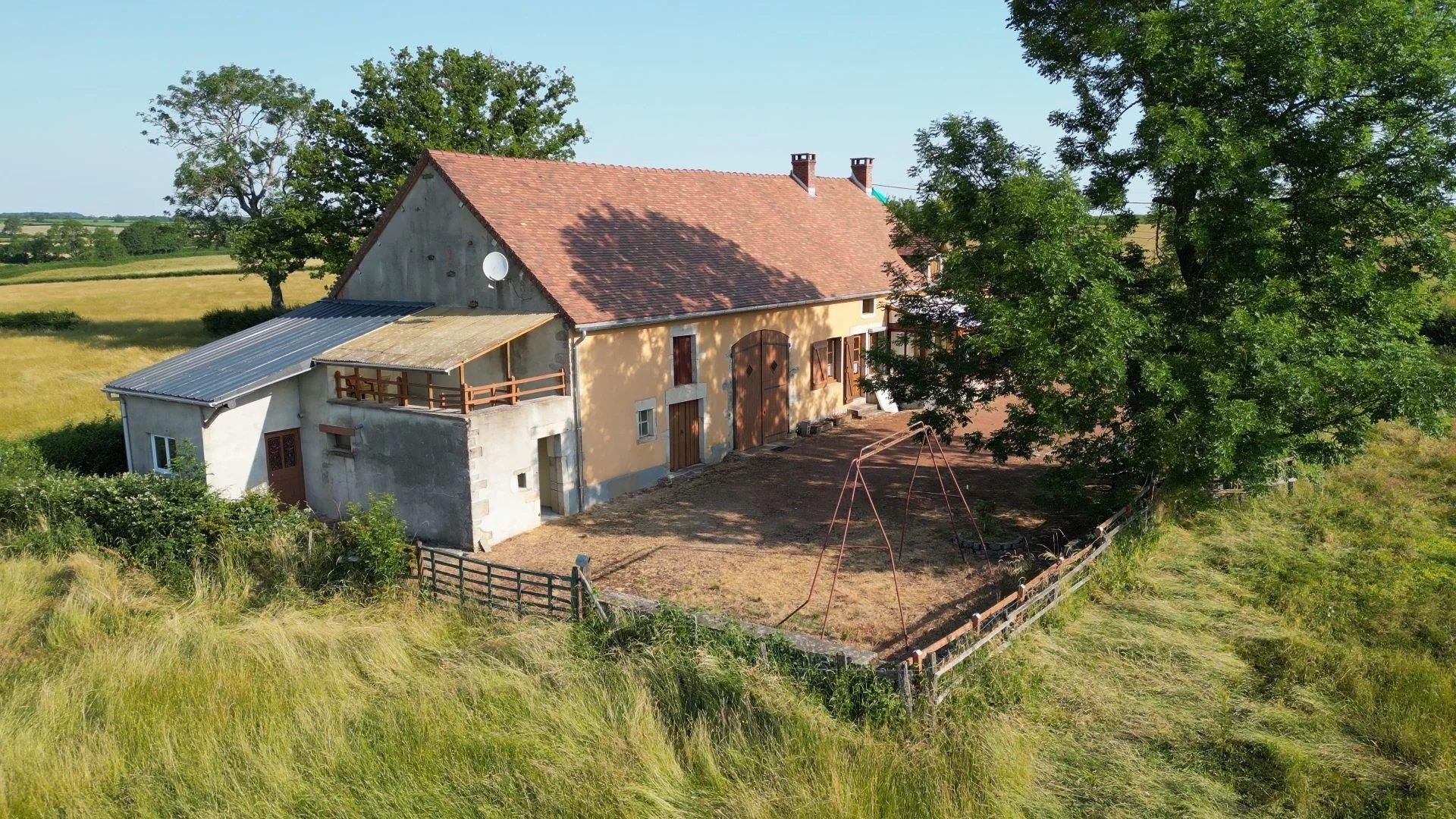 Maison à vendre, 113m², Liernais