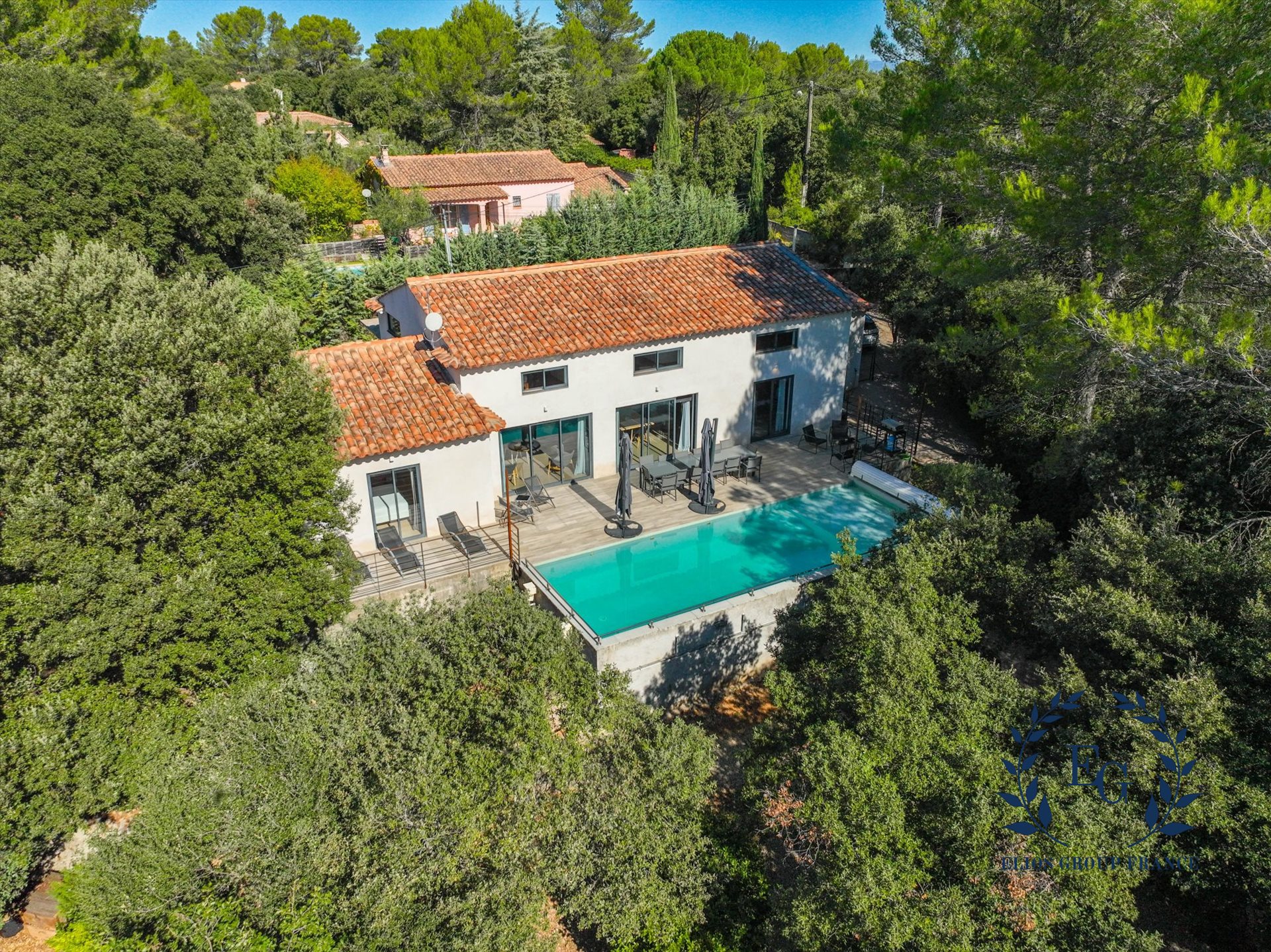 Maison à vendre, 300m², Flassans-sur-Issole