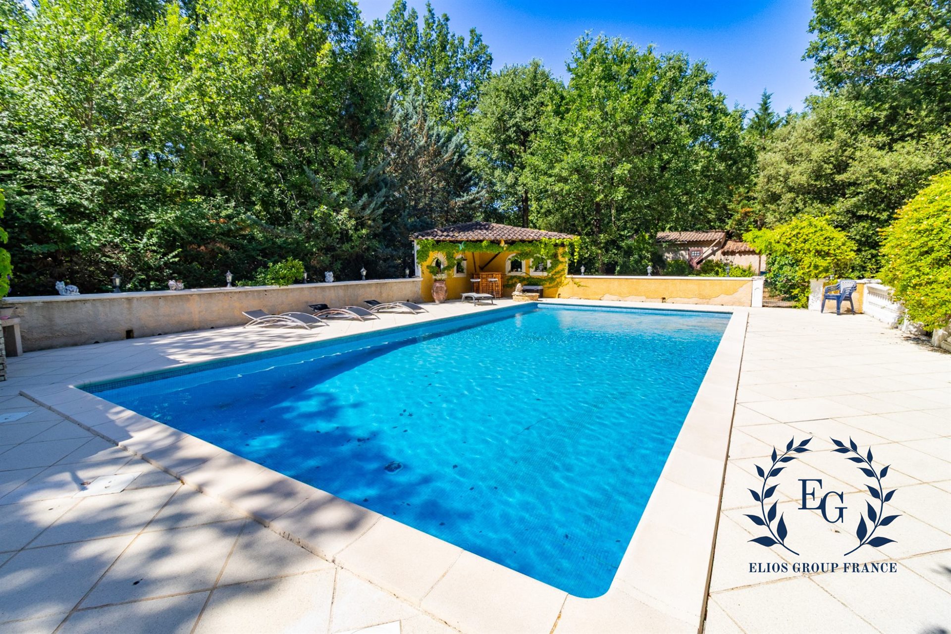 Maison à vendre, 176m², Nans-les-Pins