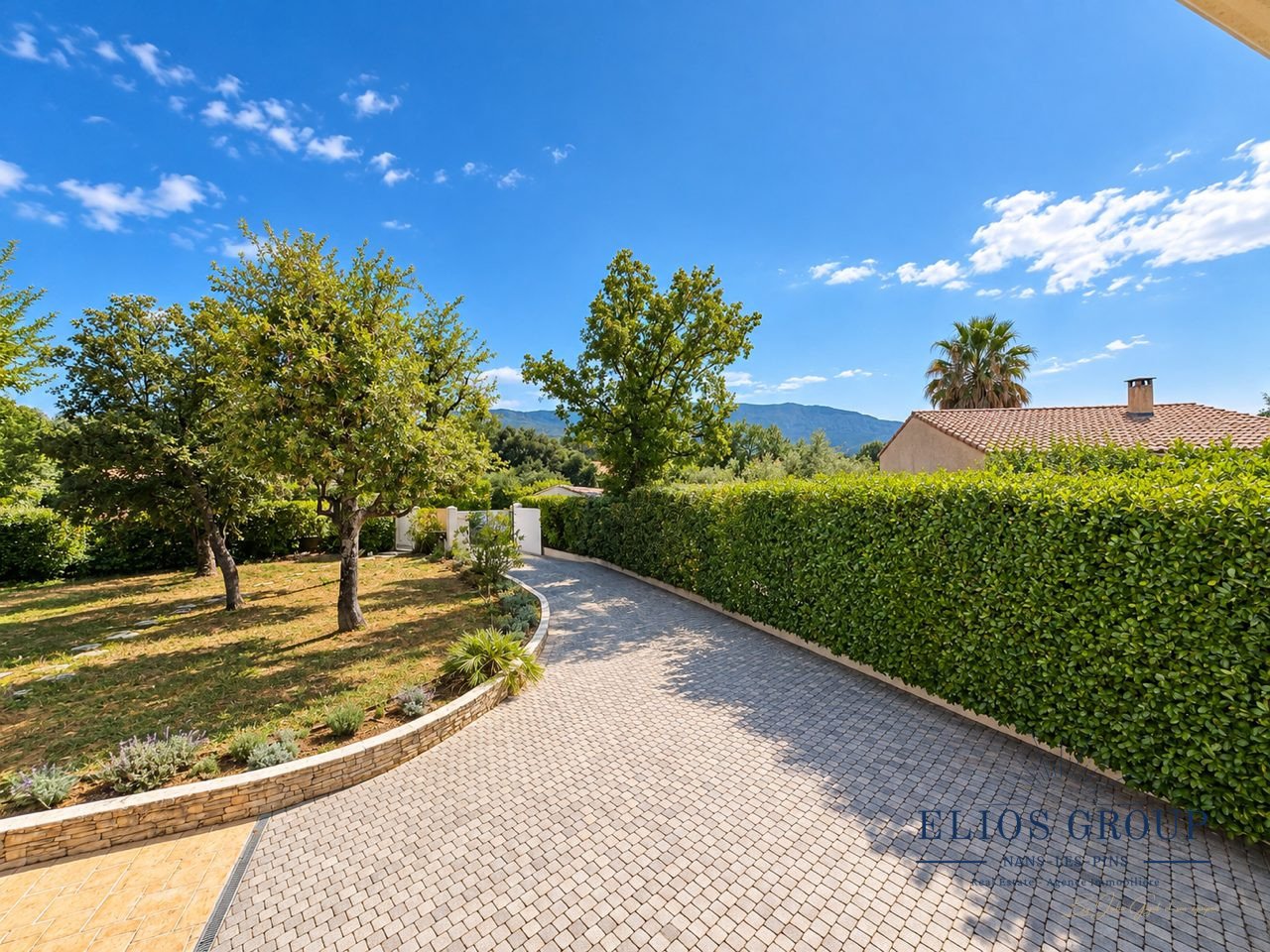 Maison à vendre, 190m², Nans-les-Pins