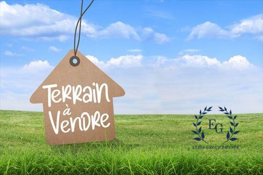 Terrain 1800 m² · à Rians · 1 800 m² · 375 000 €