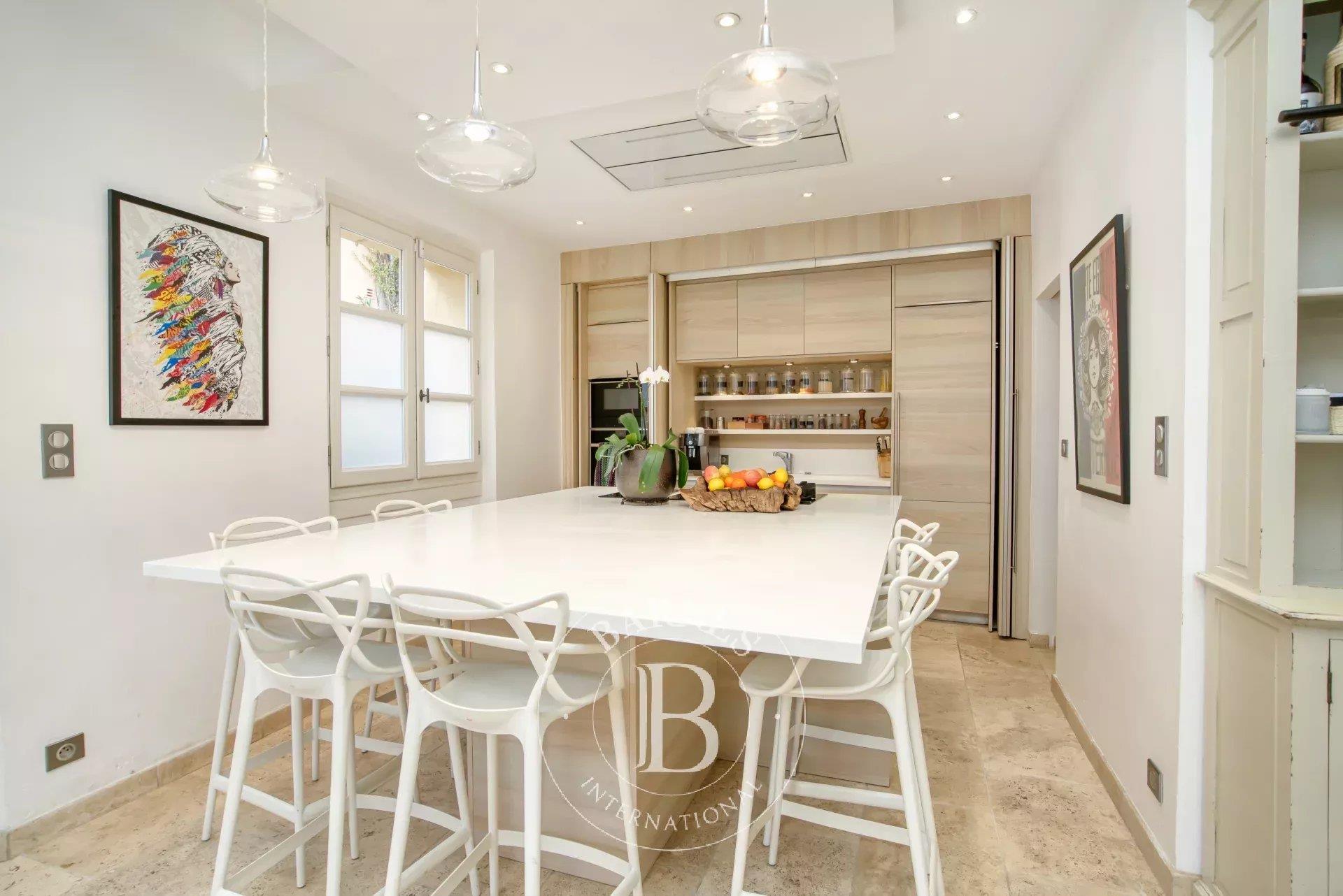Maison à vendre, 130m², Saint-Tropez