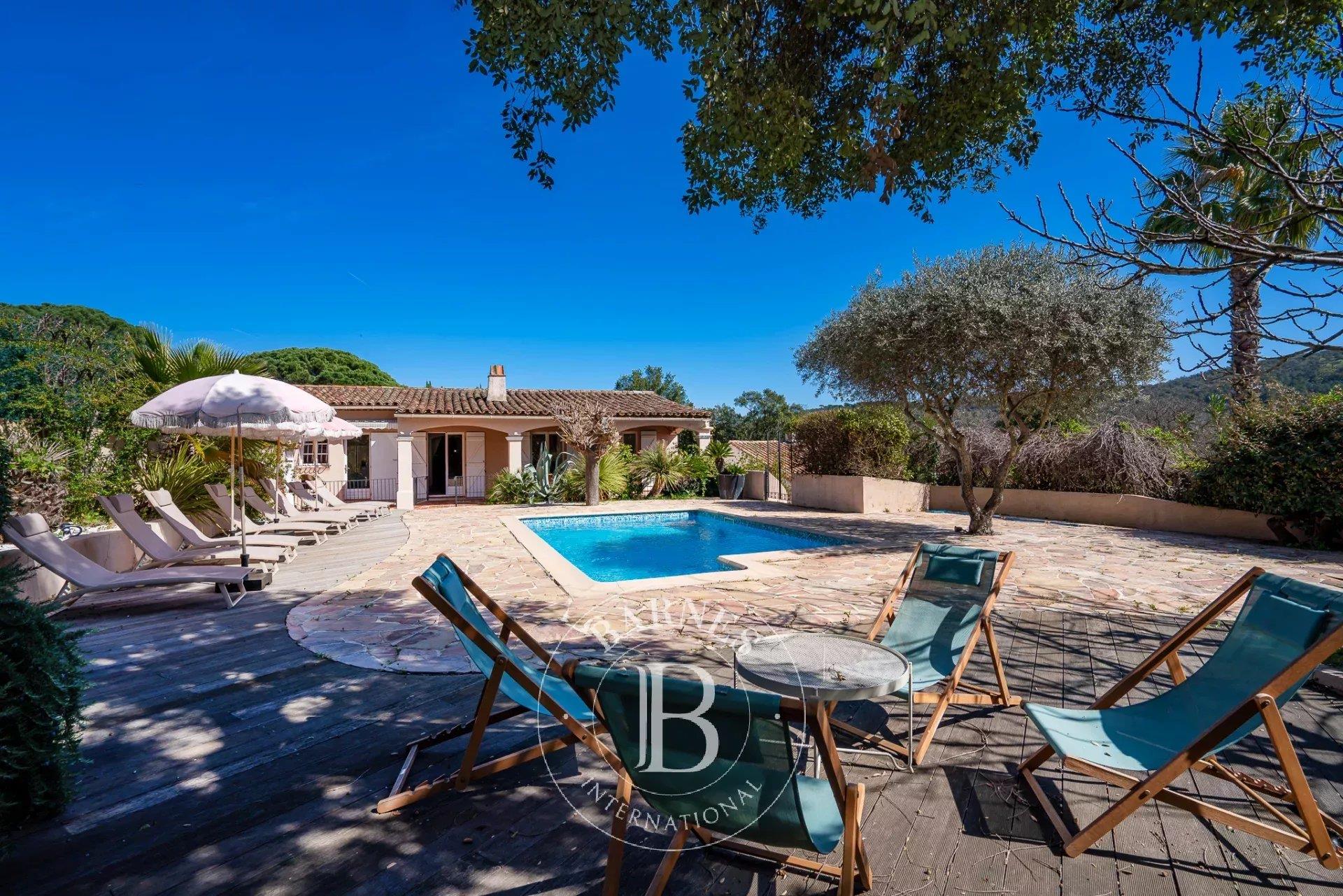 Maison à vendre, 165m², Gassin