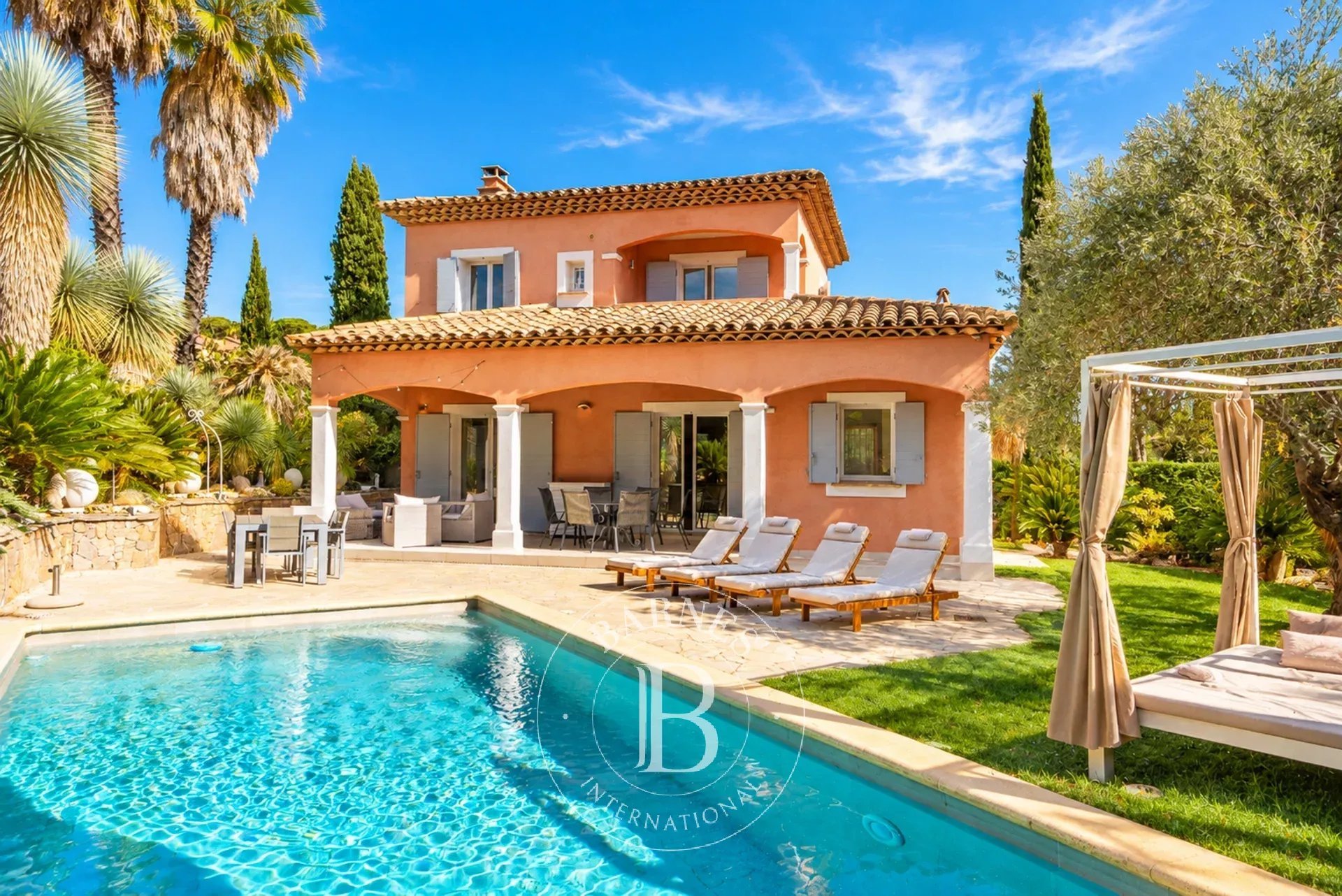 Maison à vendre, 150m², Gassin