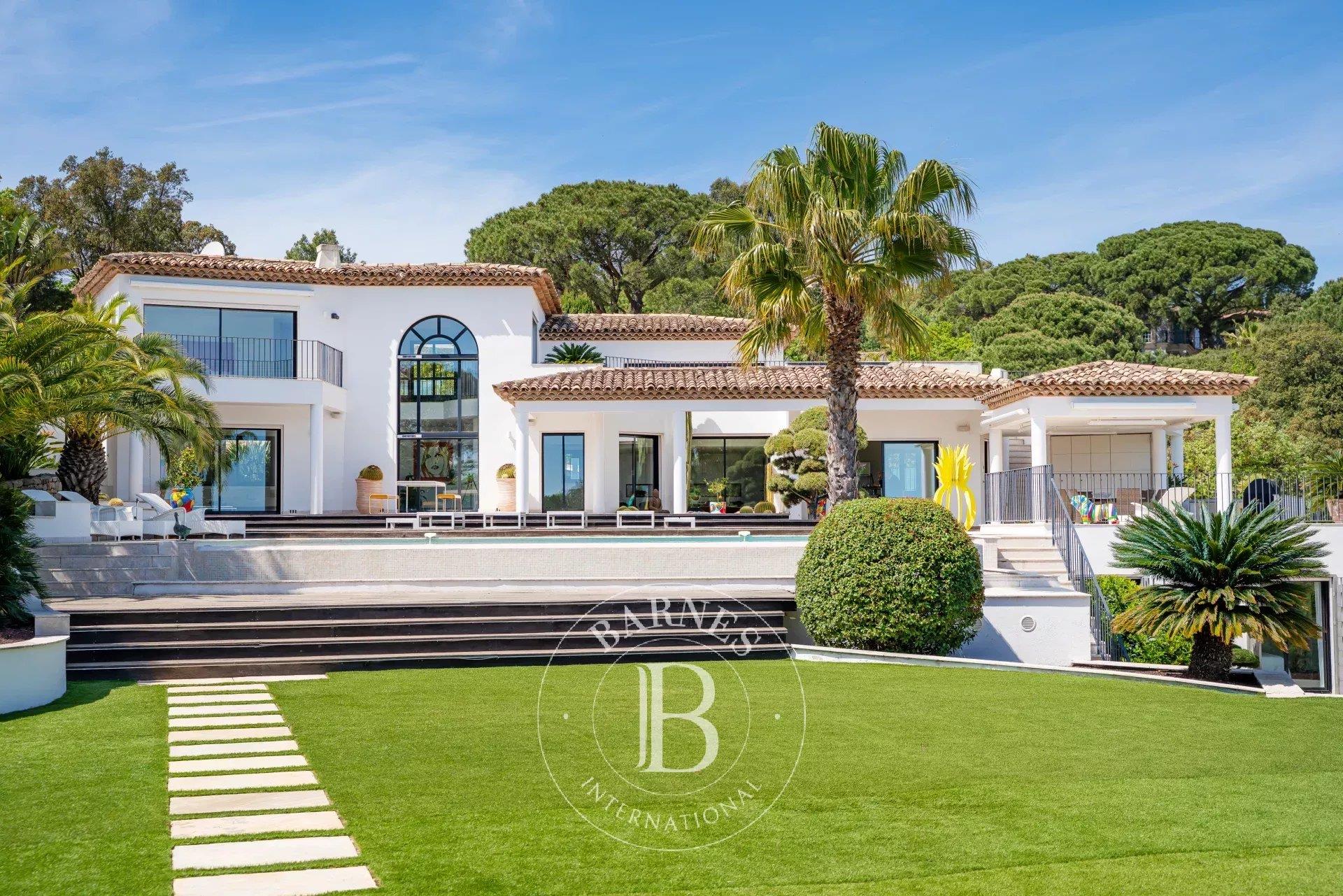 Maison à vendre, 440m², Grimaud