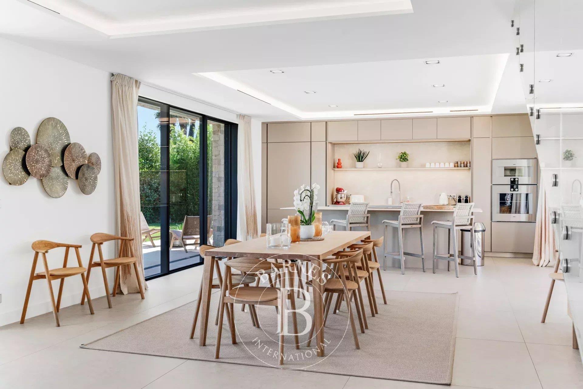 Maison à vendre, 350m², Saint-Tropez