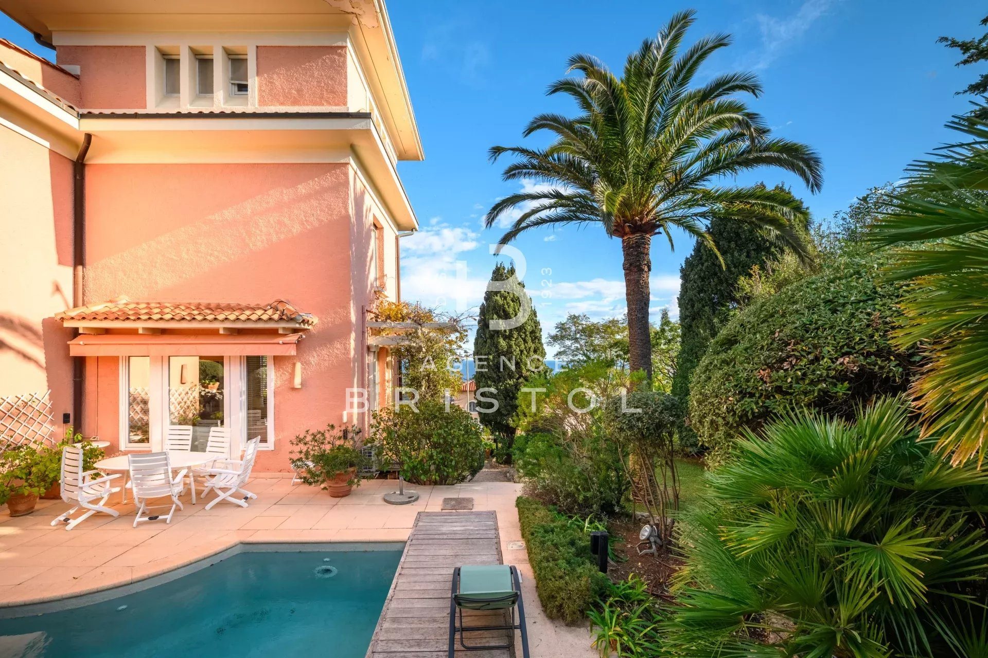 Maison à vendre, 192m², Villefranche-sur-Mer
