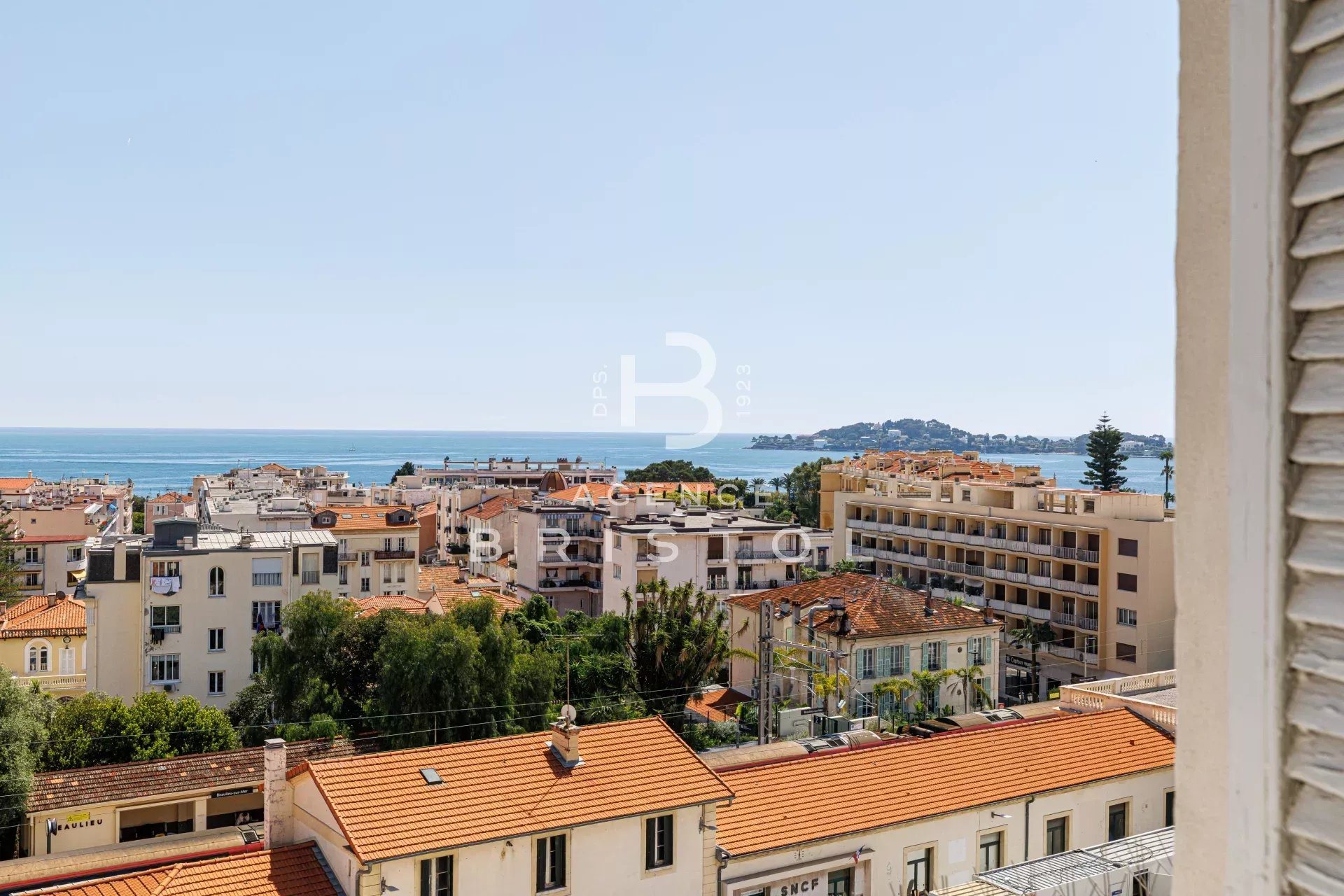 Appartement à vendre, 80m², Beaulieu-sur-Mer