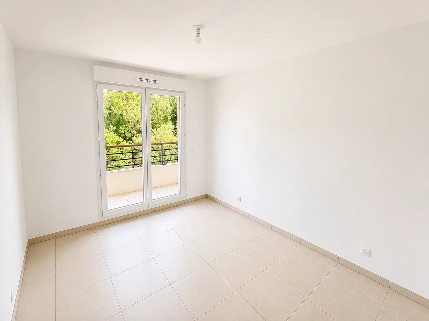 Appartement à vendre, 75m², Auribeau-sur-Siagne