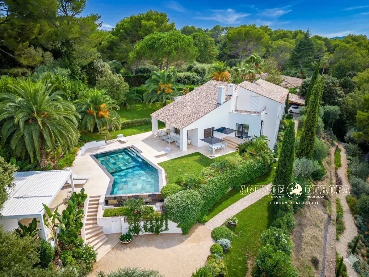 Maison à vendre, 345m², Mougins
