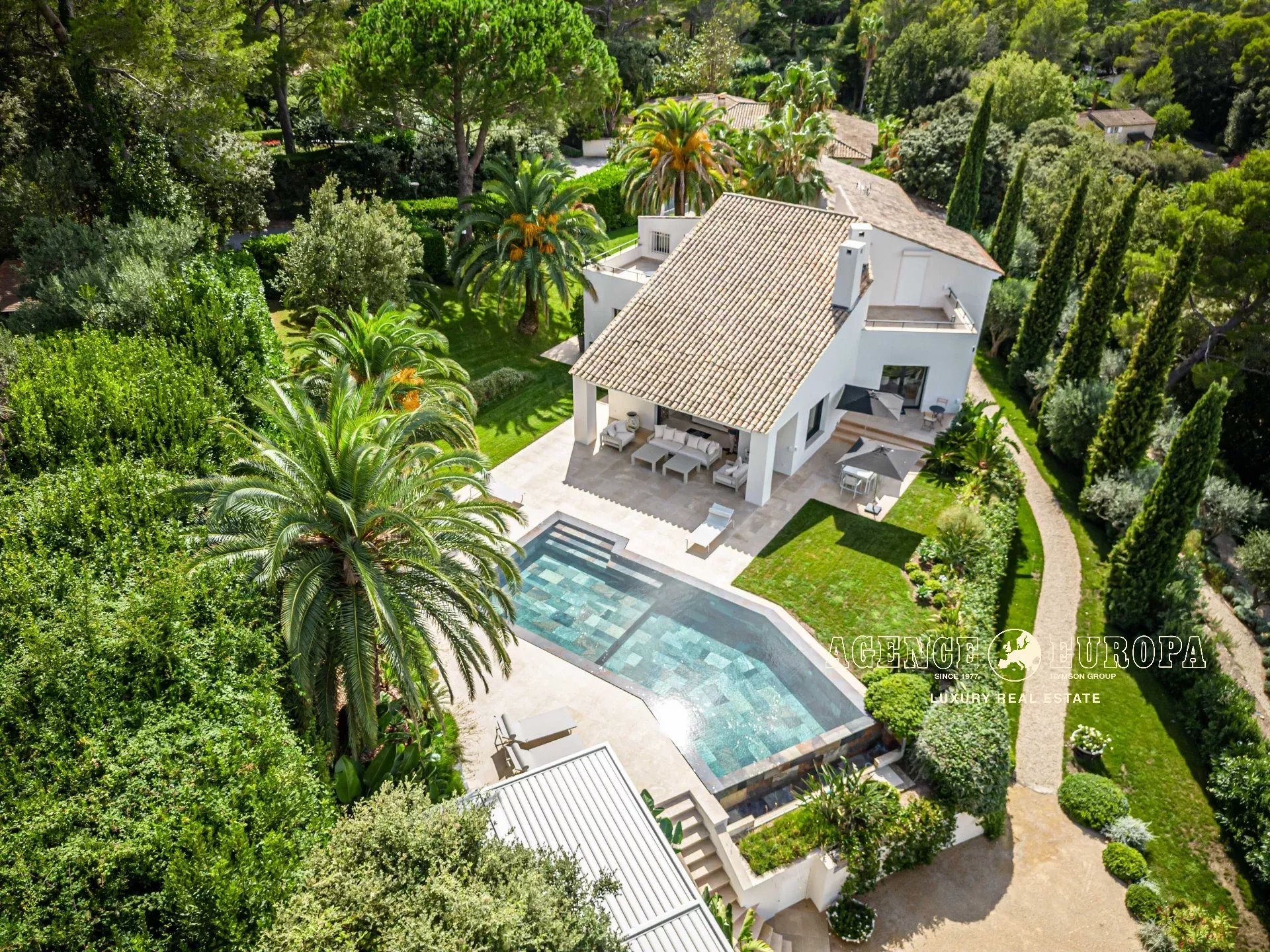 Maison à vendre, 345m², Mougins