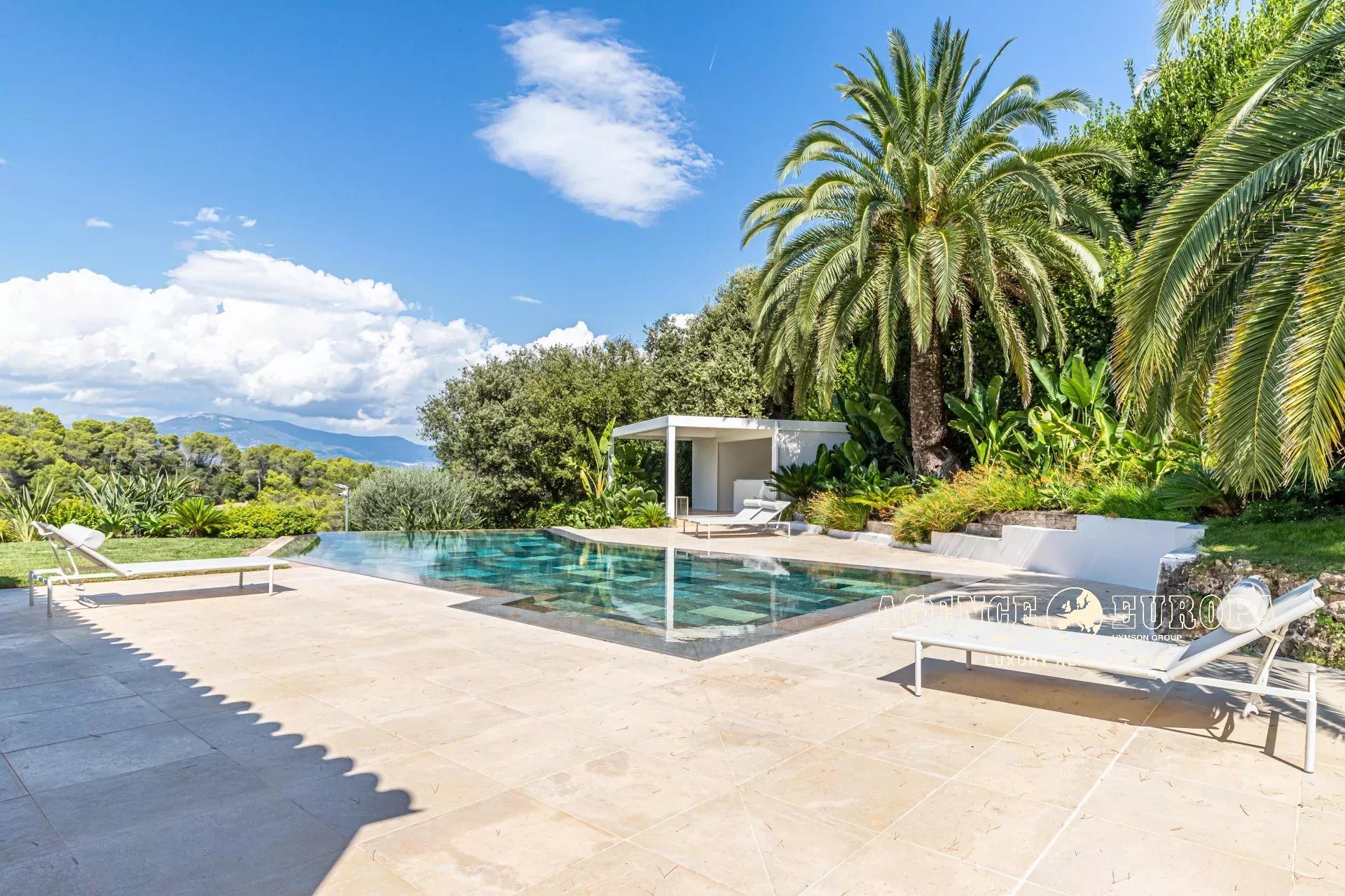 Maison à vendre, 345m², Mougins