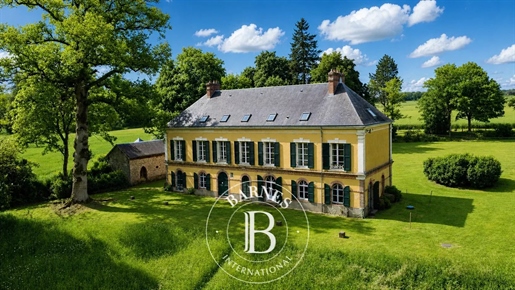 Maison 20 pièces 281 m² · à La Croix-du-Perche · 281 m² · 2 800 000 €
