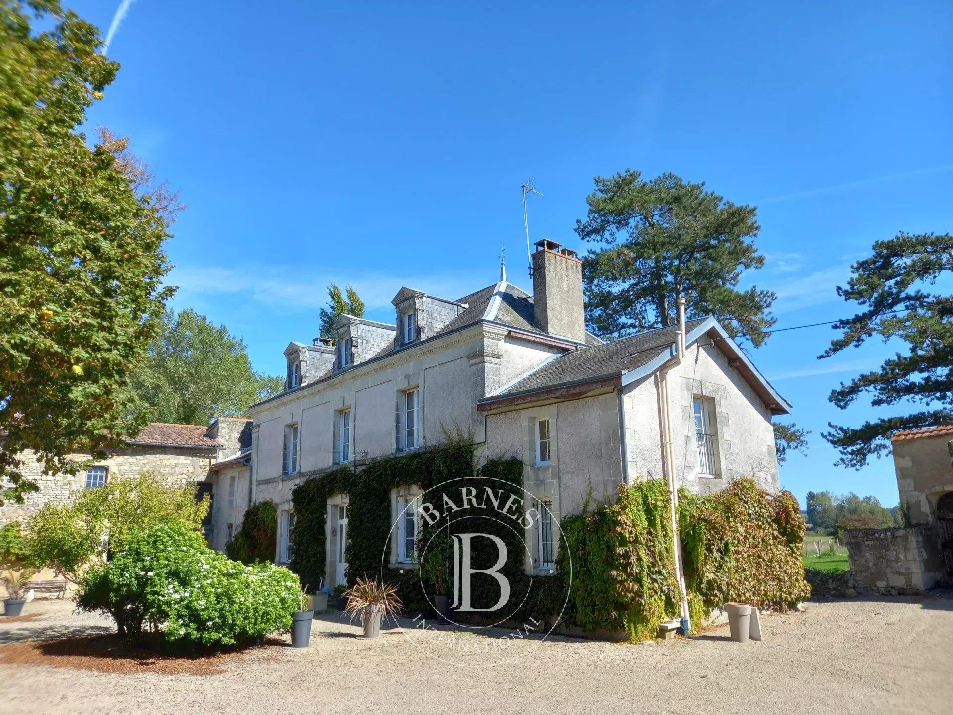 Maison à vendre, 205m², Poitiers