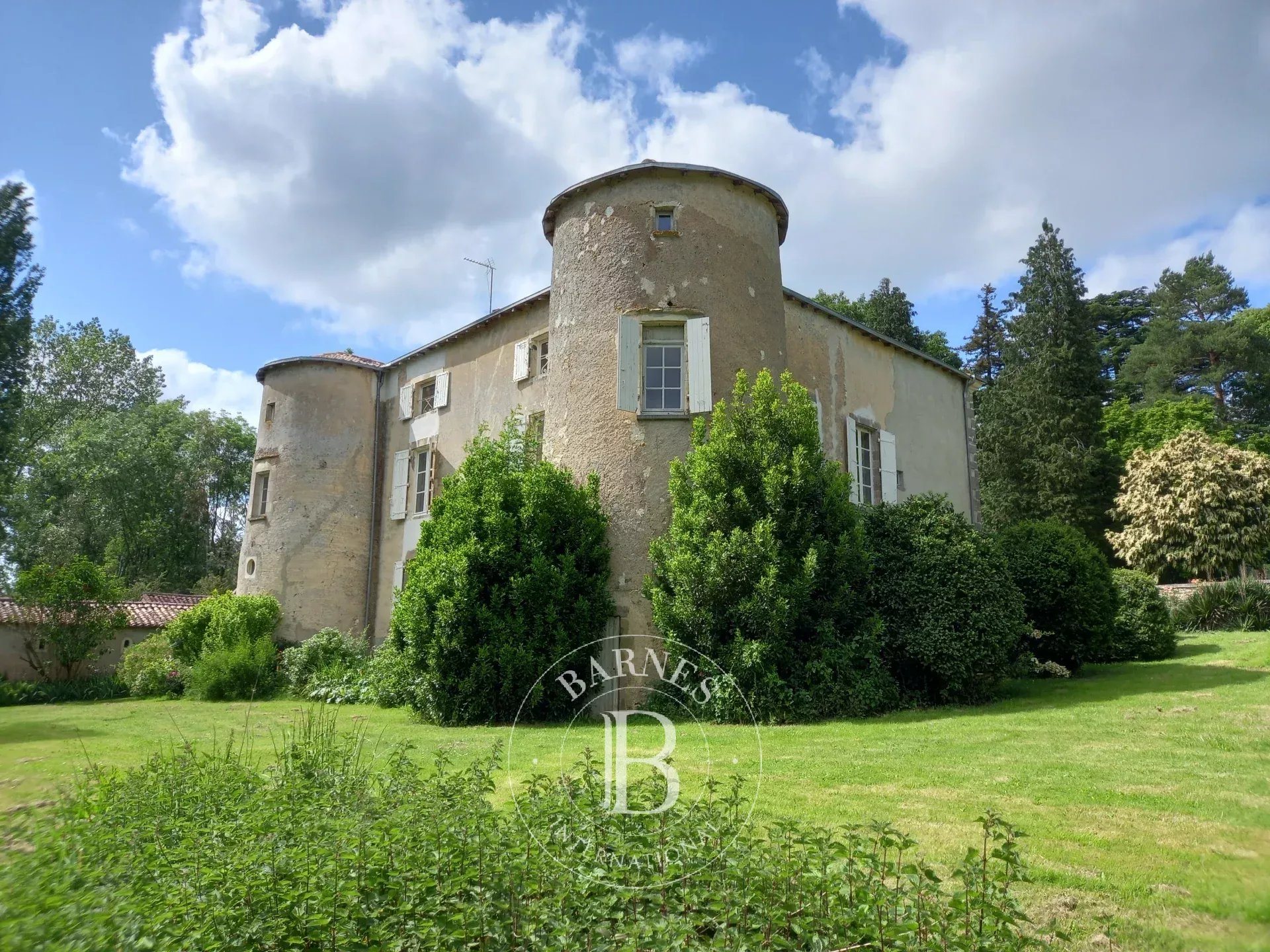 Maison à vendre, 1000m², Poitiers