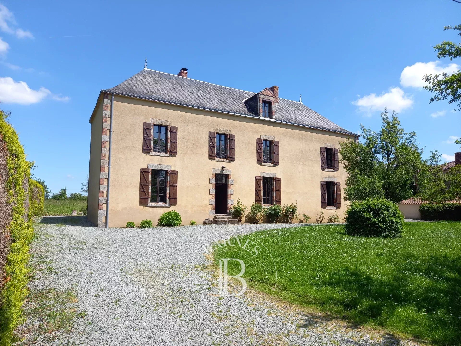 Maison à vendre, 310m², Pouzauges