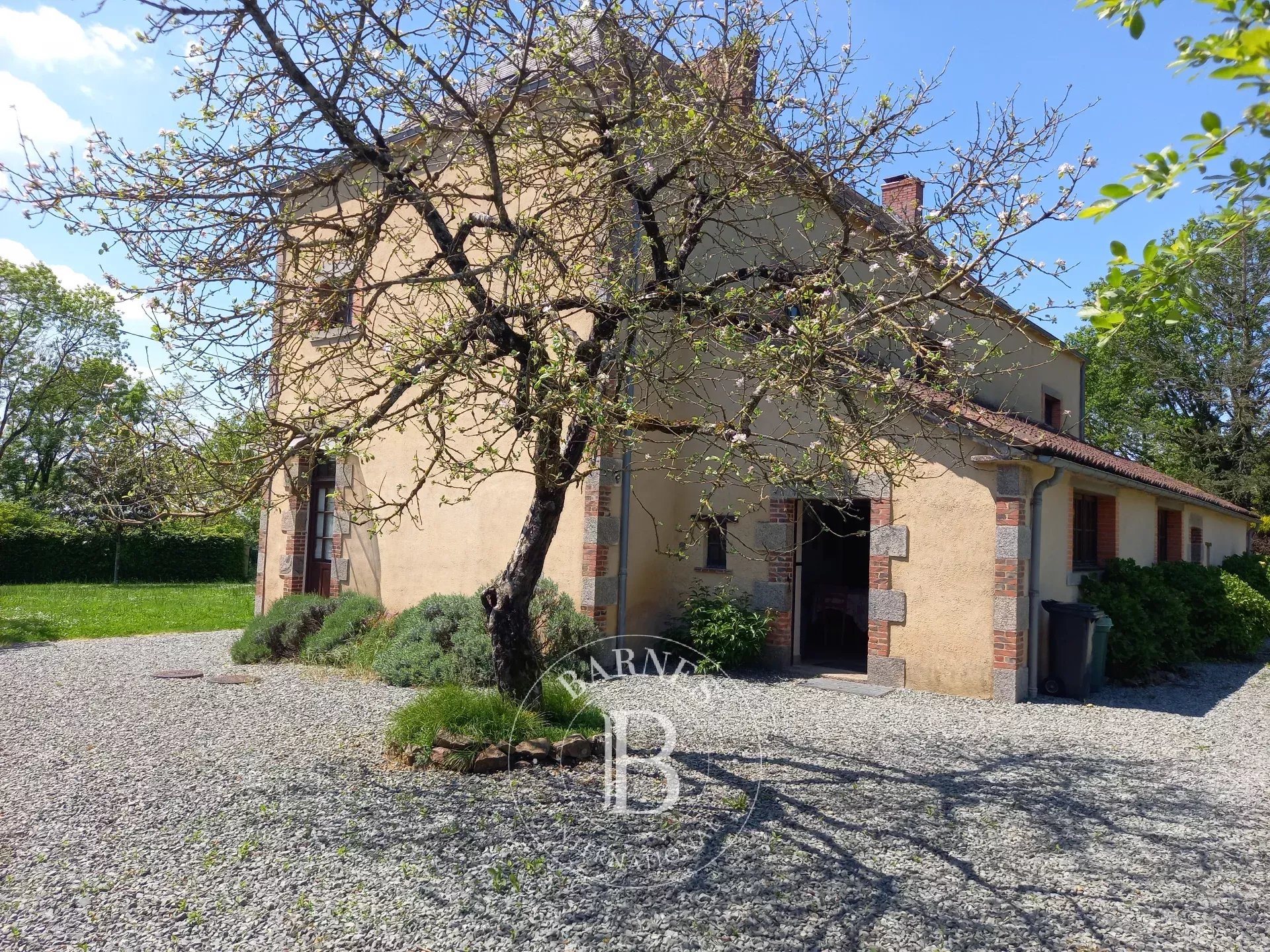Maison à vendre, 310m², Pouzauges