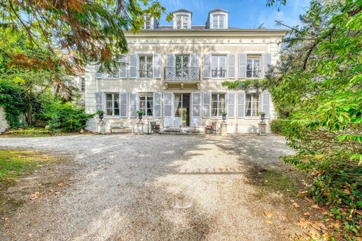 Maison 12 pièces 415 m² · à Seine-Port · 415 m² · 1 750 000 €