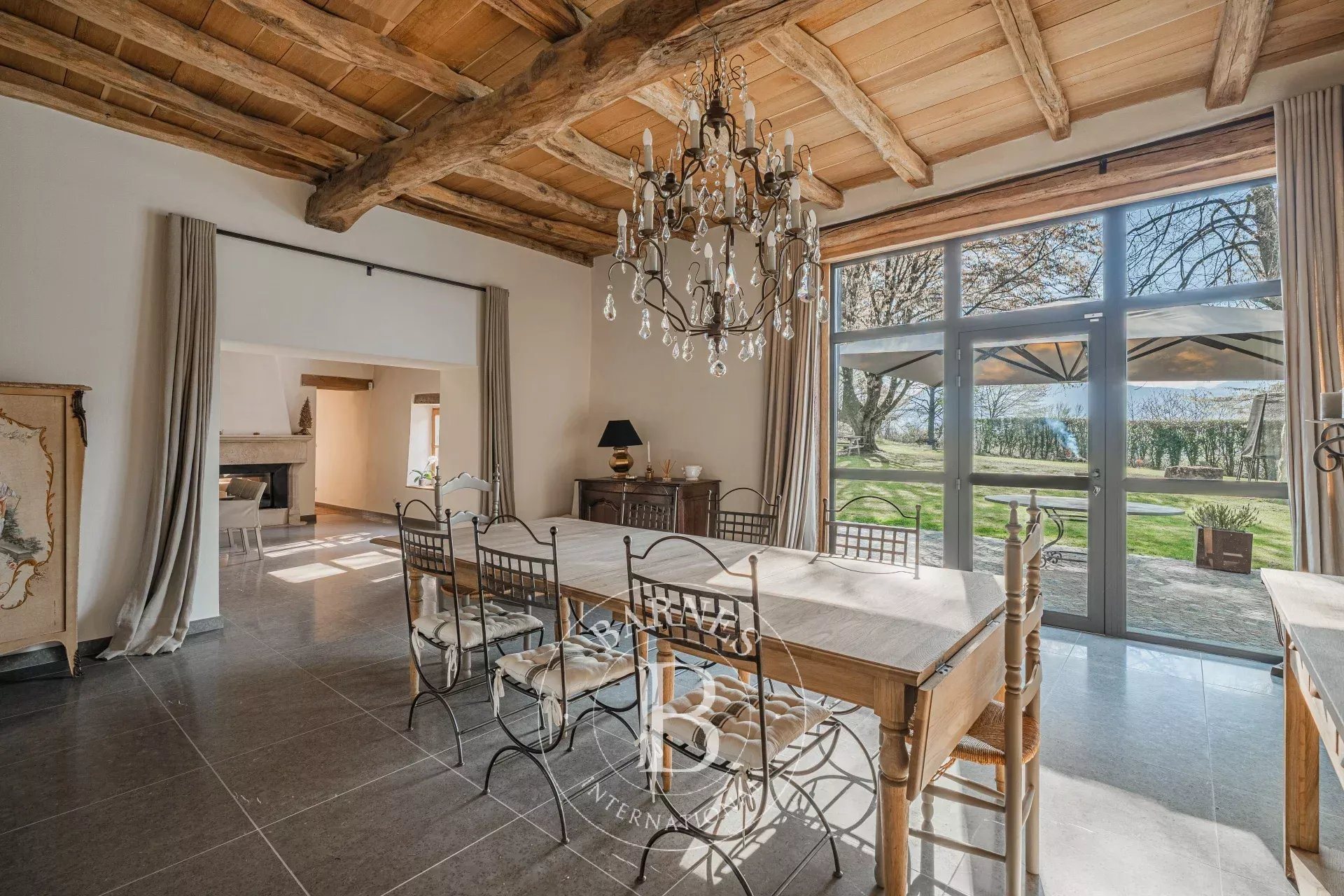 Maison à vendre, 303m², Charnècles