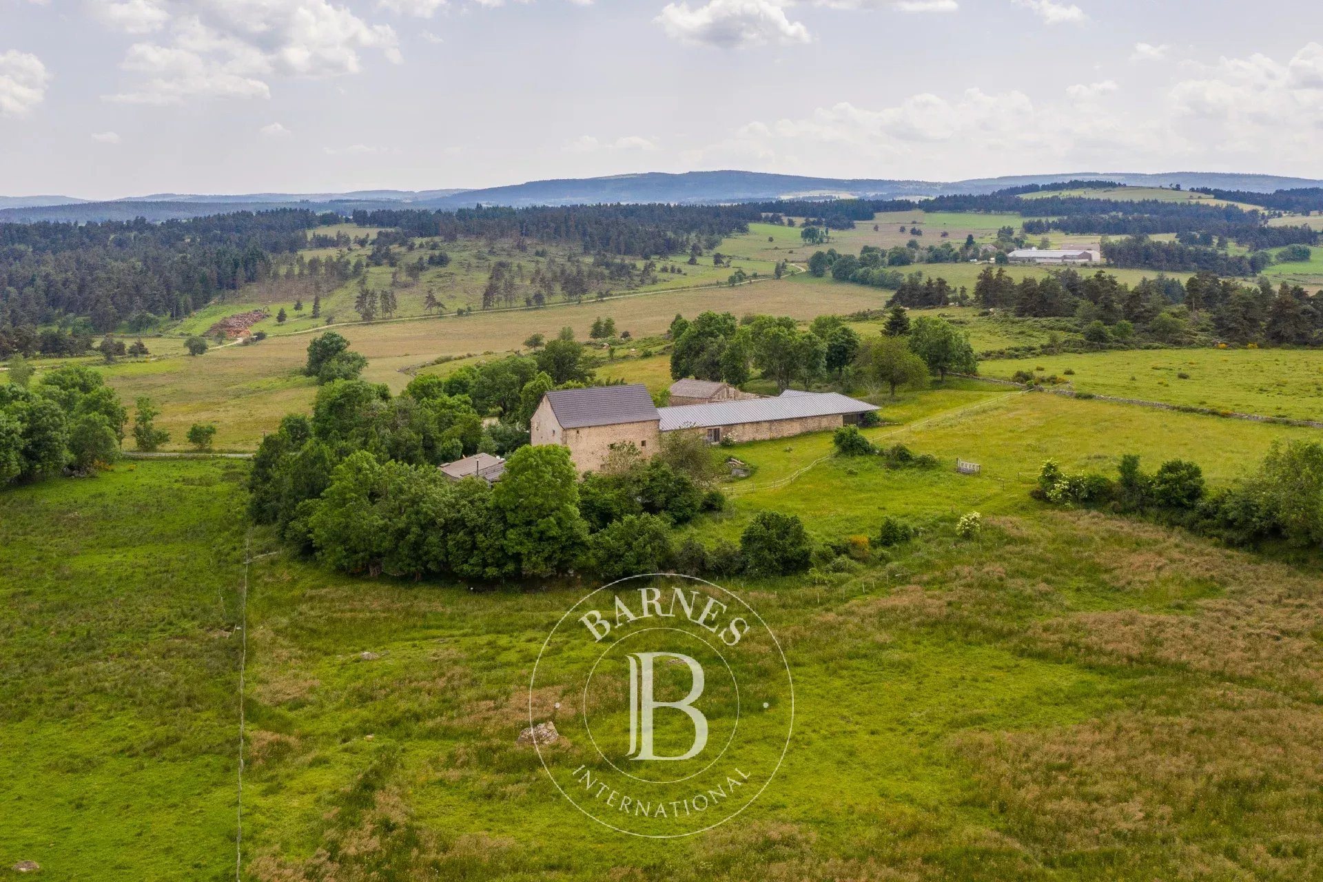 Maison à vendre, 200m², Aumont-Aubrac