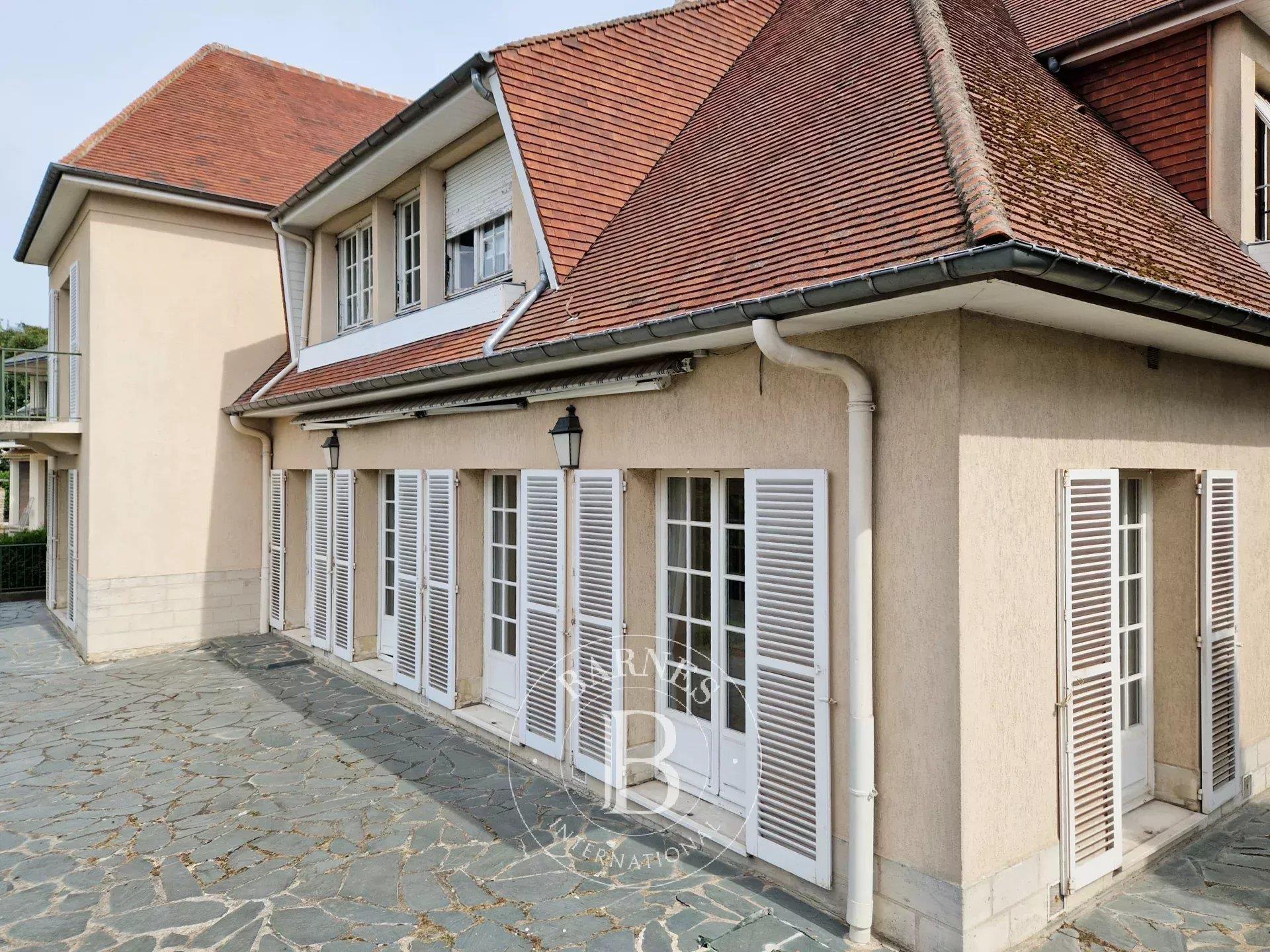 Maison à vendre, 263m², Montmorency